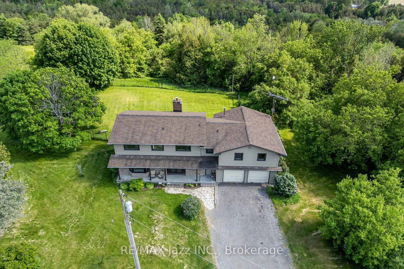 8733 Leskard Road Property Photo 2