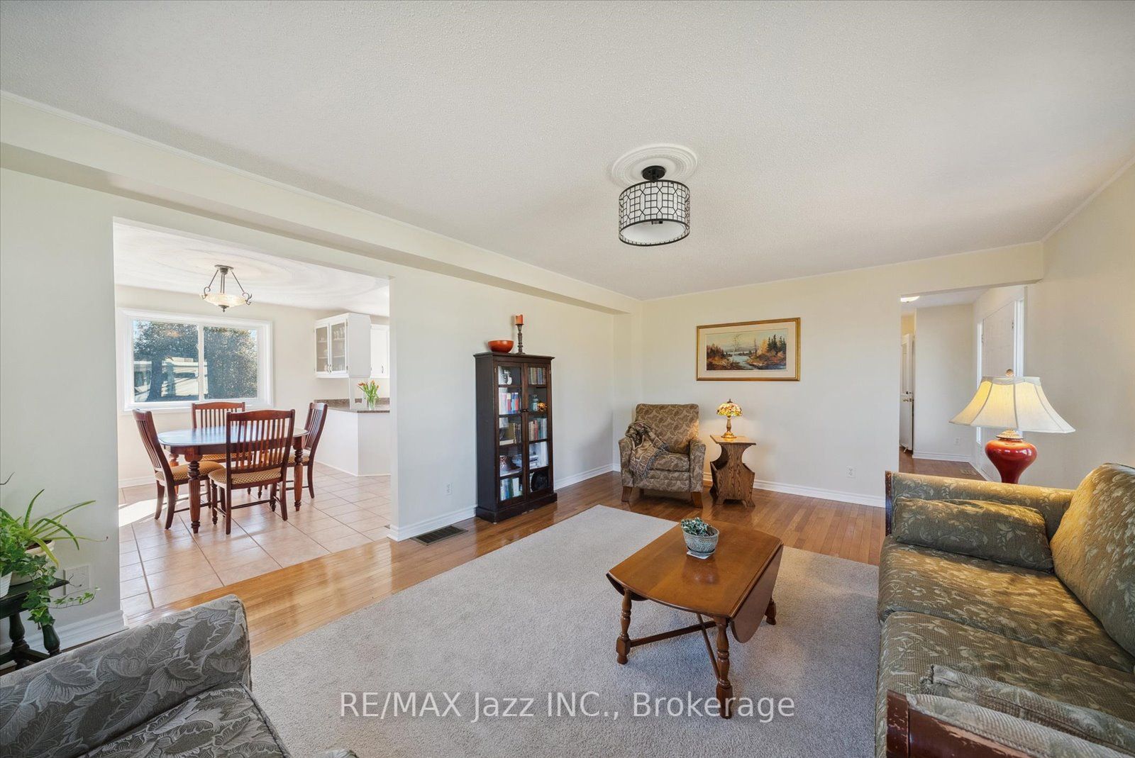 8733 Leskard Road Property Photo 6