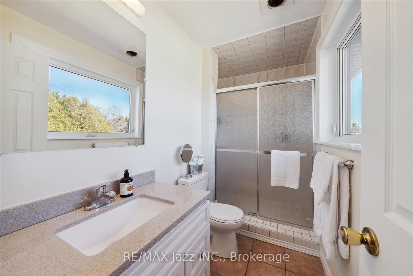 8733 Leskard Road Property Photo 16