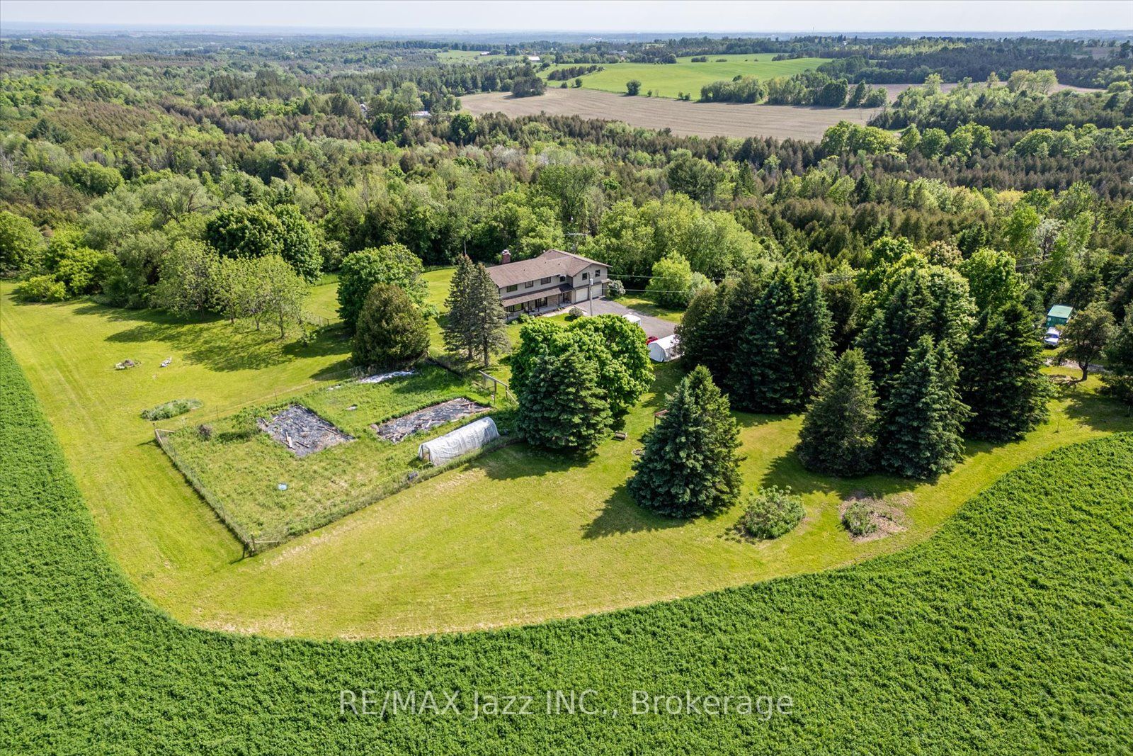 8733 Leskard Road Property Photo 31