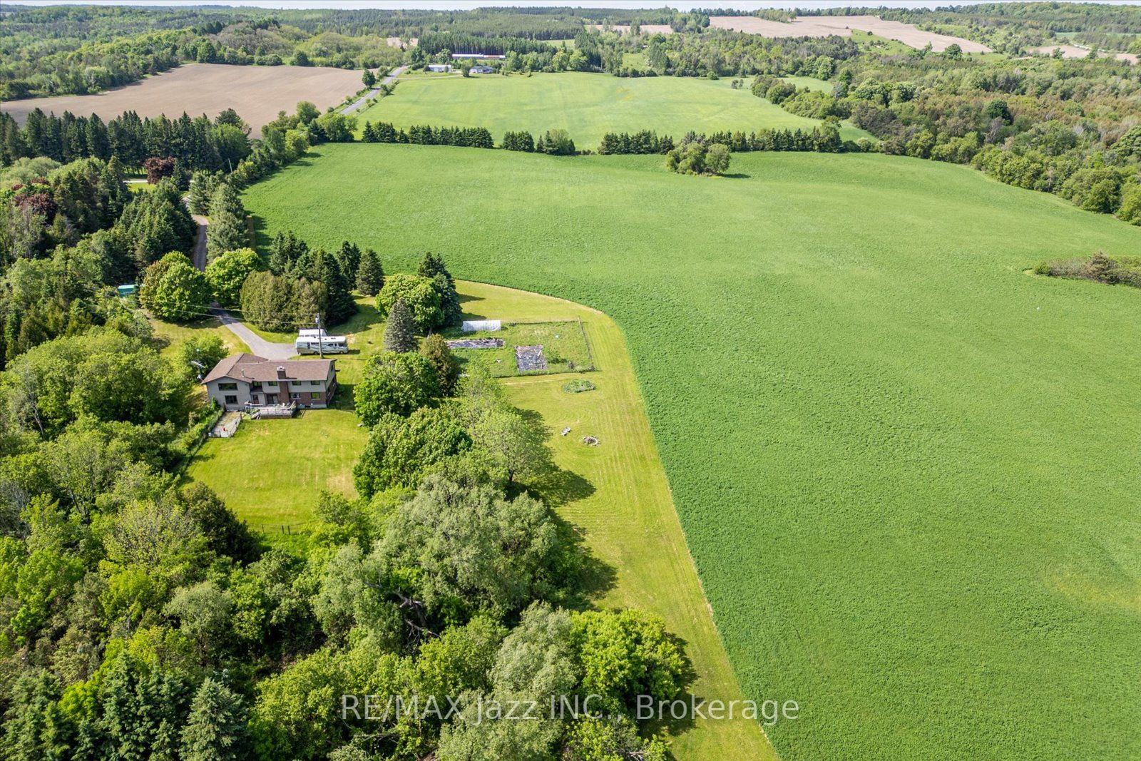 8733 Leskard Road Property Photo 32