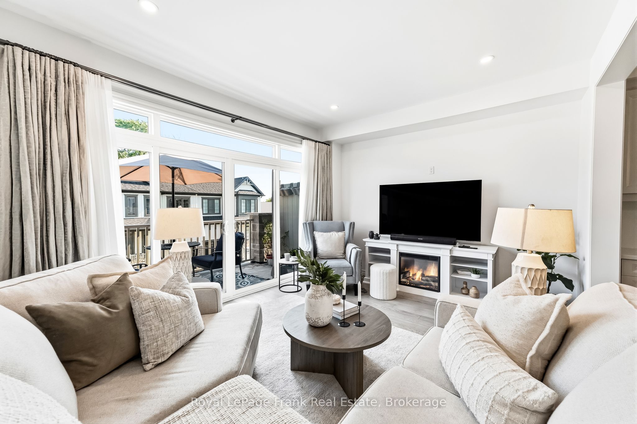 27 Shand Lane Property Photo 15