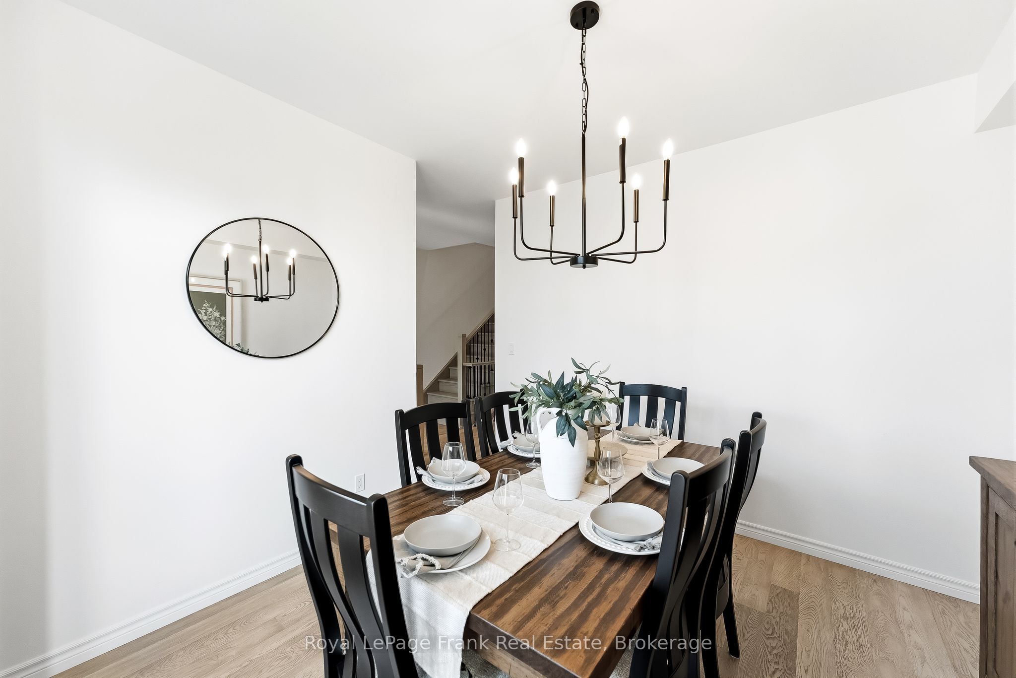27 Shand Lane Property Photo 18