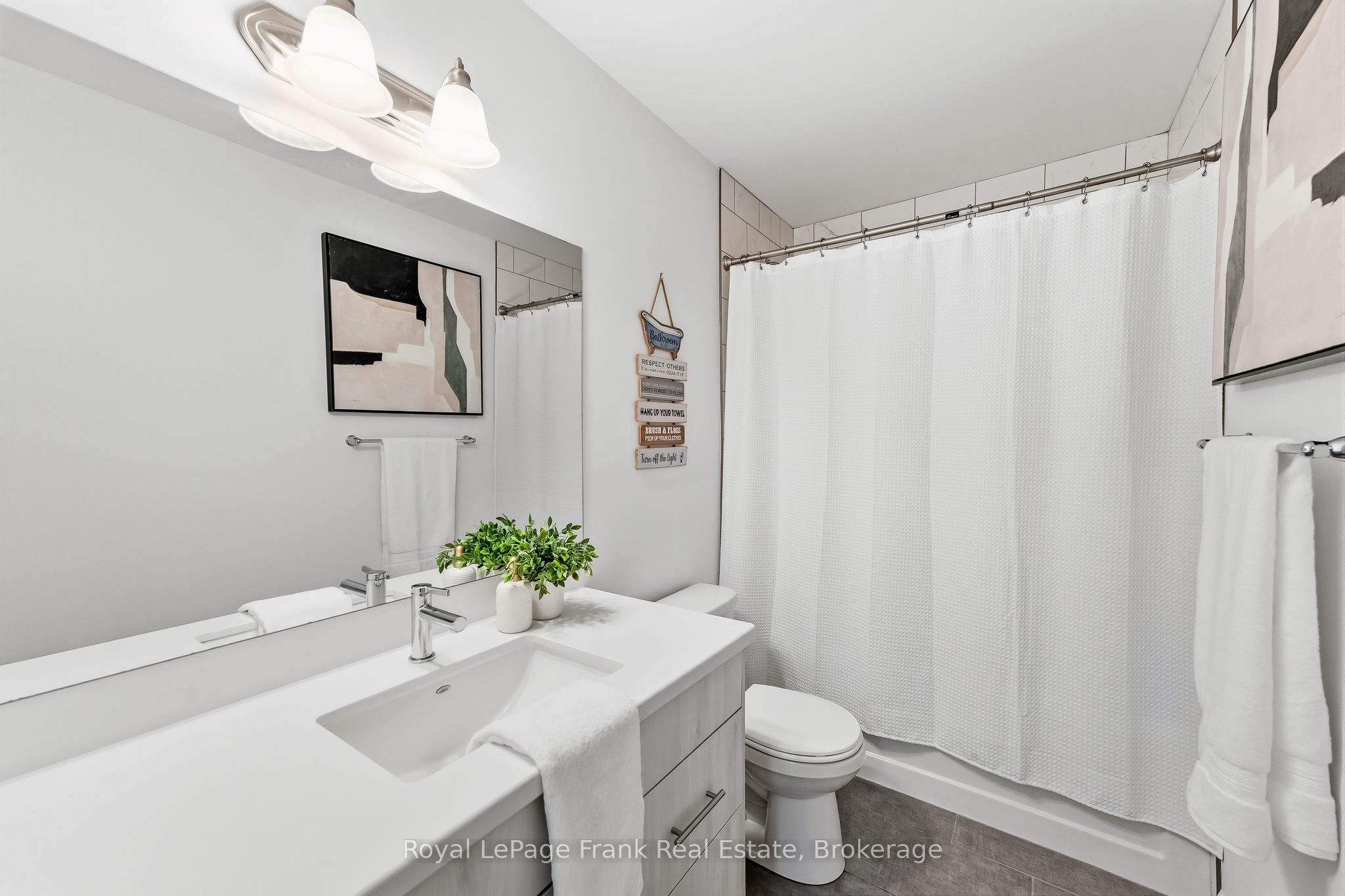27 Shand Lane Property Photo 29