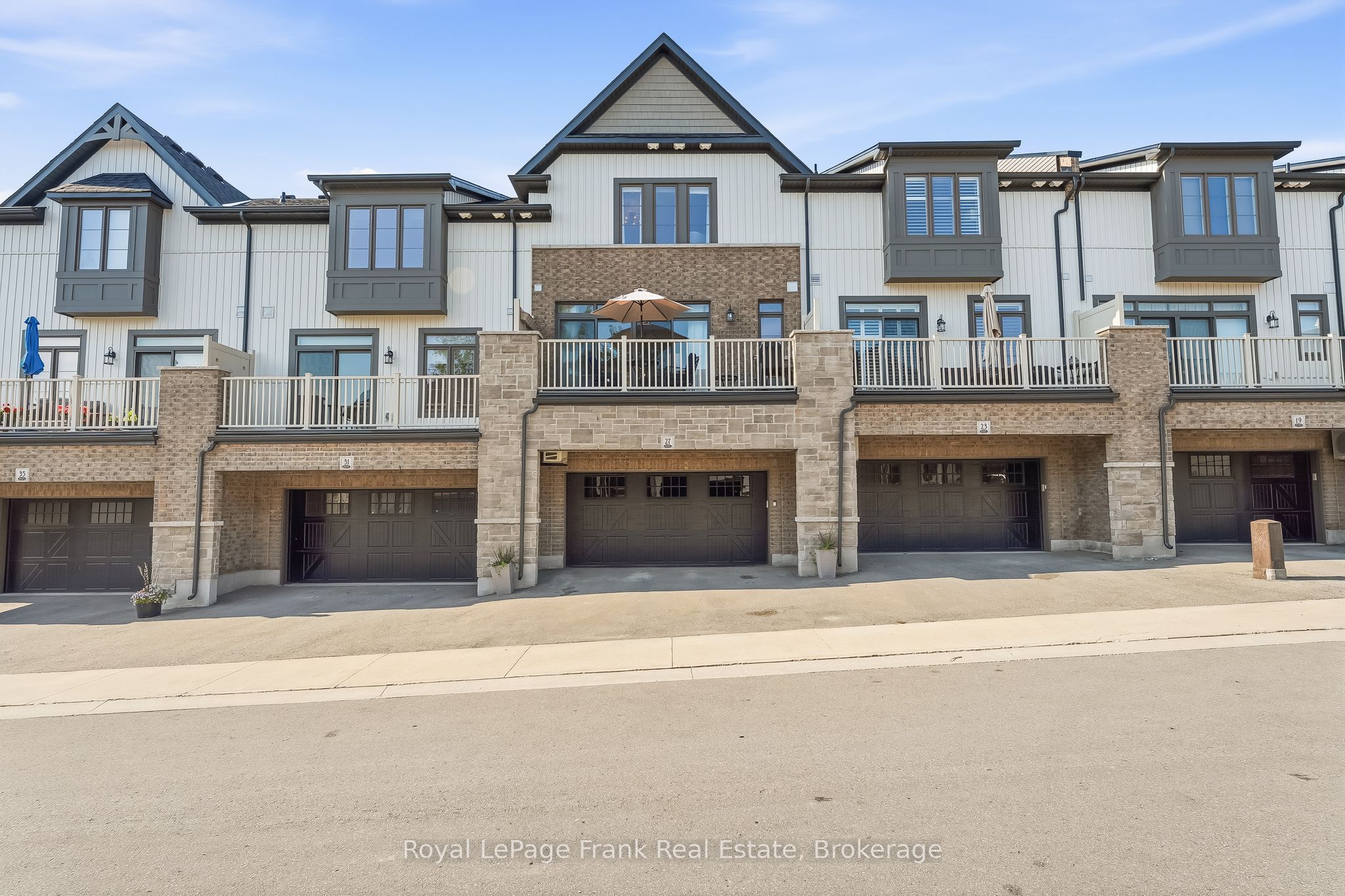 27 Shand Lane Property Photo 39
