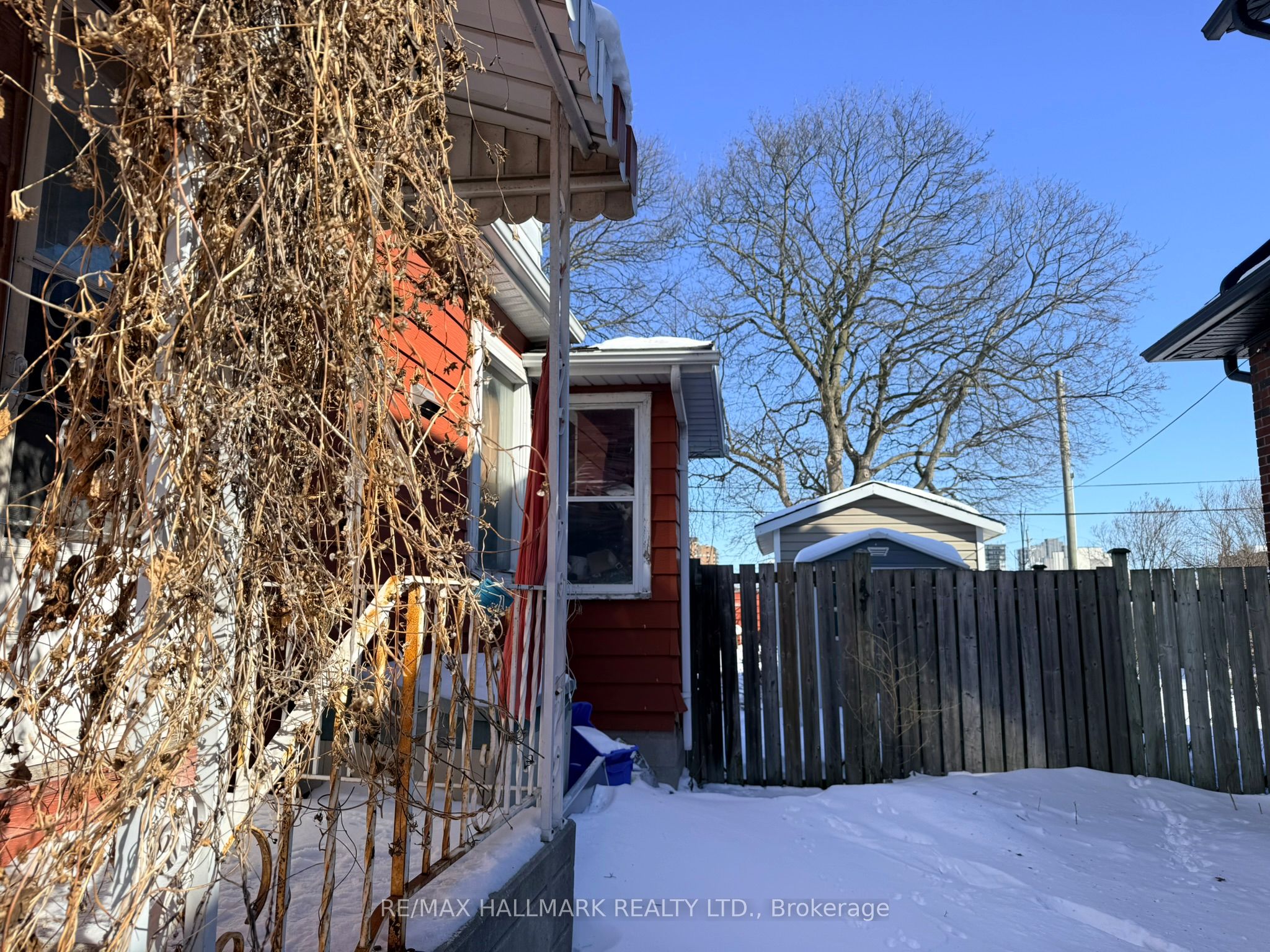 87 Gladstone Avenue Property Photo 4
