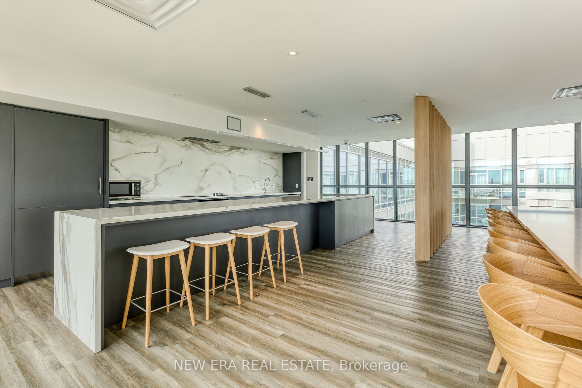 150 Logan Avenue 301 Property Photo 15