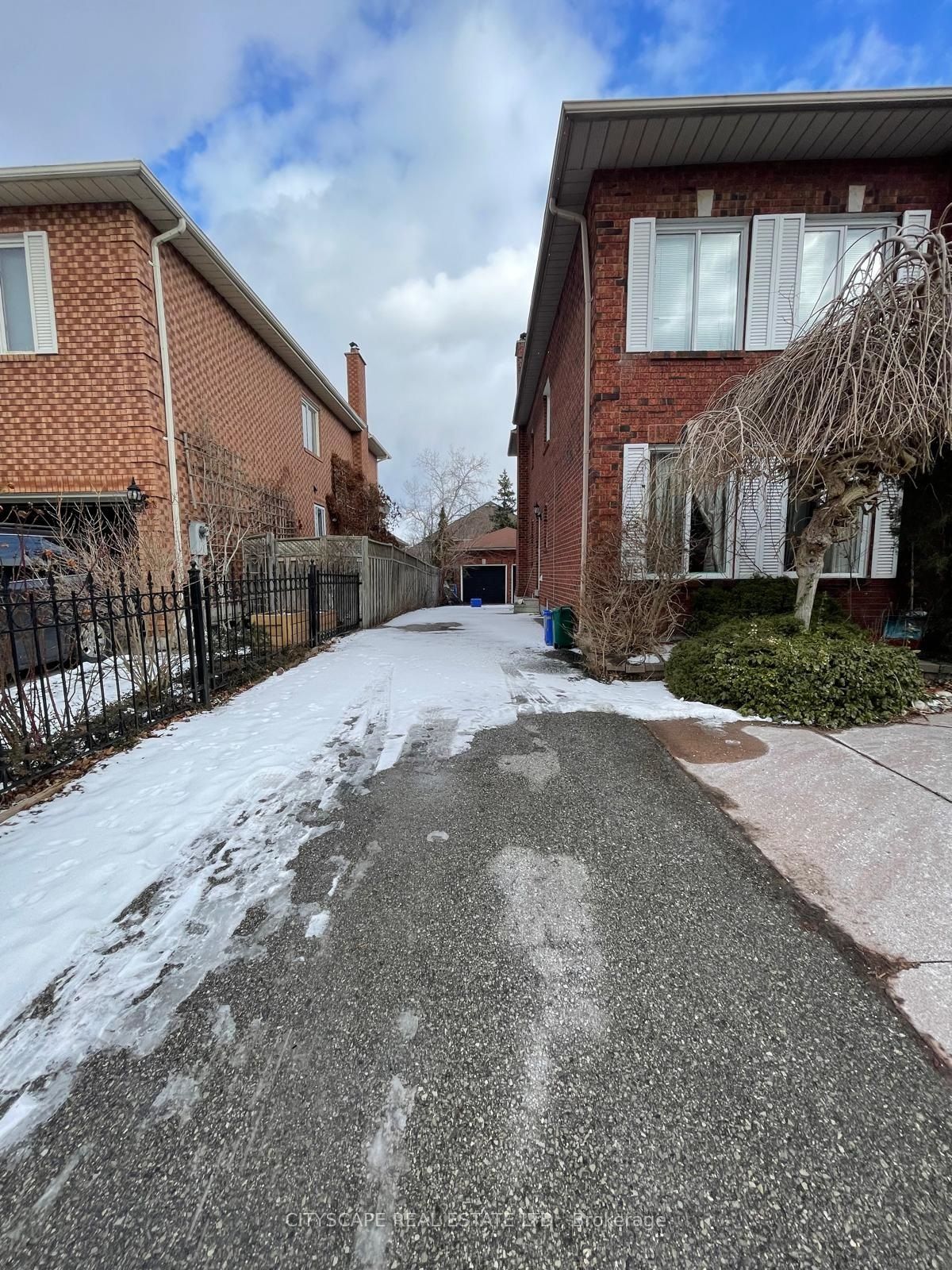 3 Leah Crescent Property Photo 5