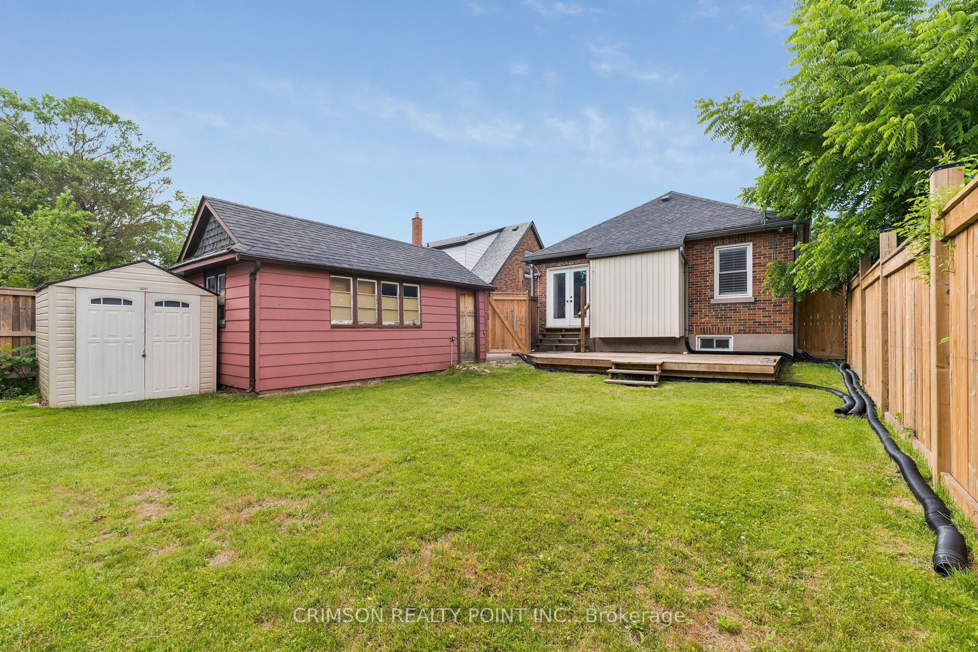 503 Athol Street E Property Photo 43
