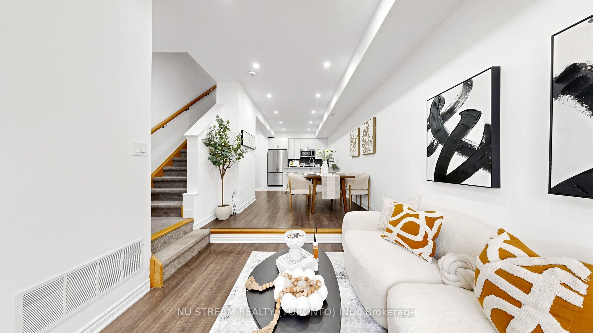 15 Heron Park Place 17 Property Photo 8