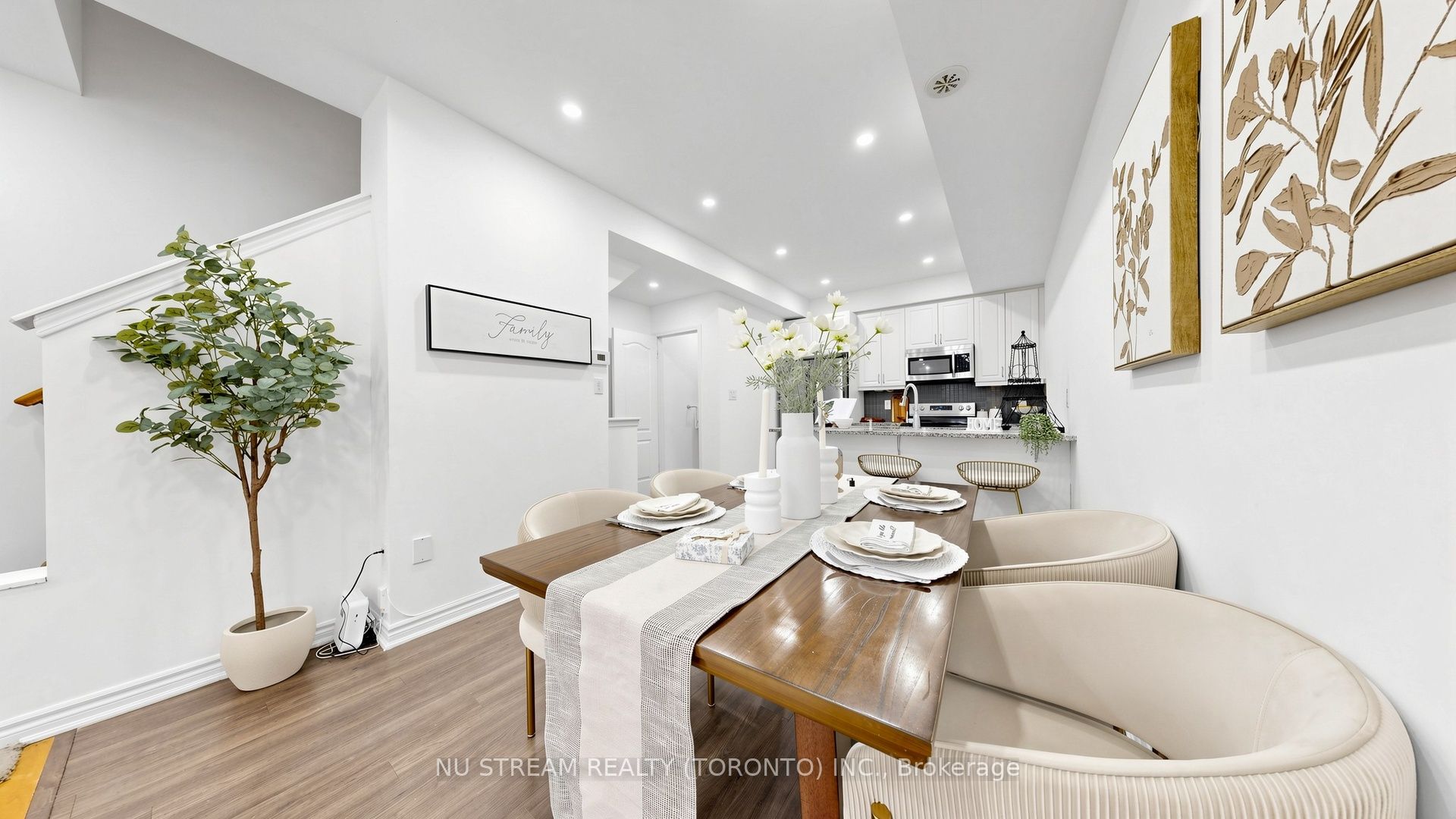 15 Heron Park Place 17 Property Photo 11