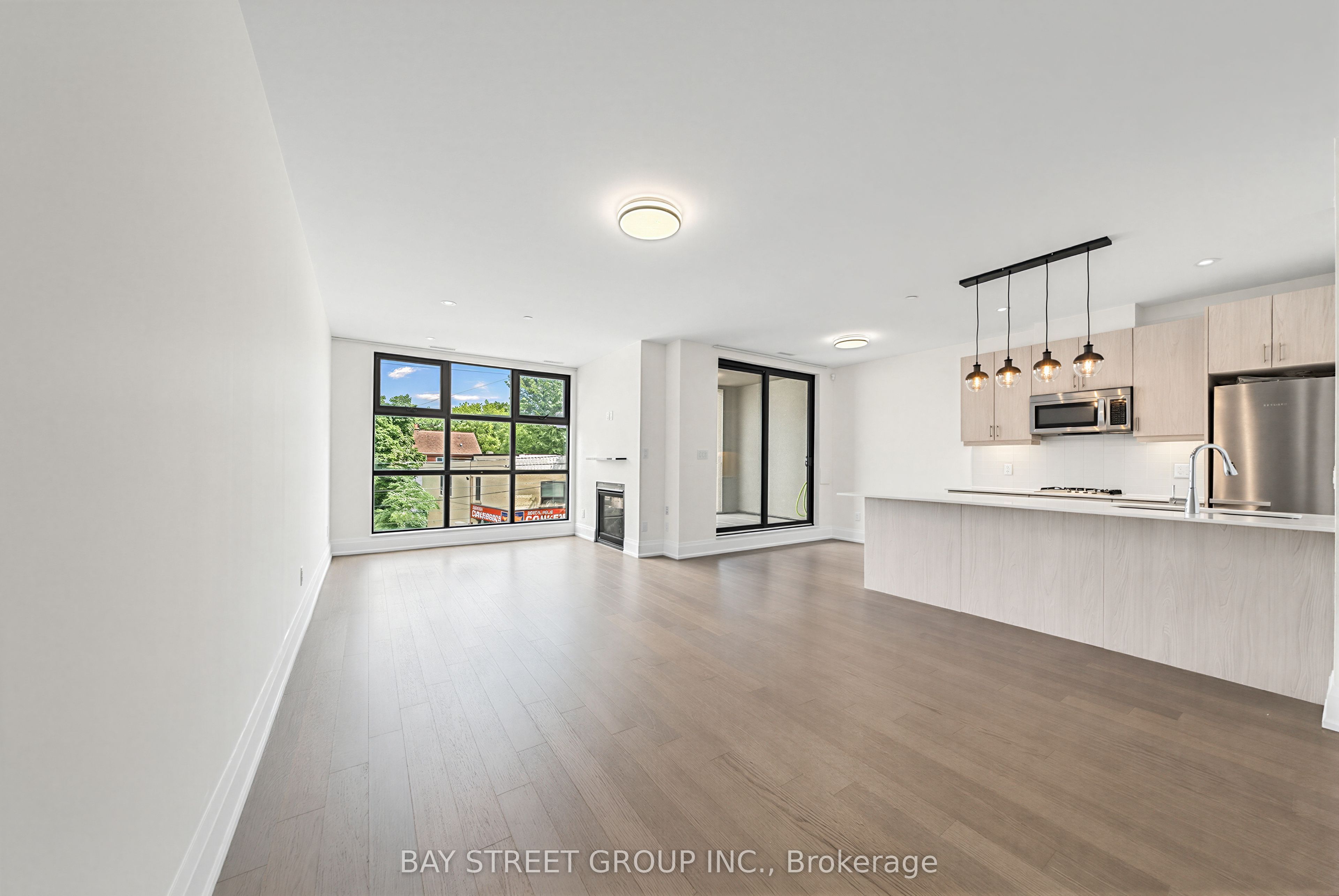 365 Beech Avenue 208 Property Photo 3
