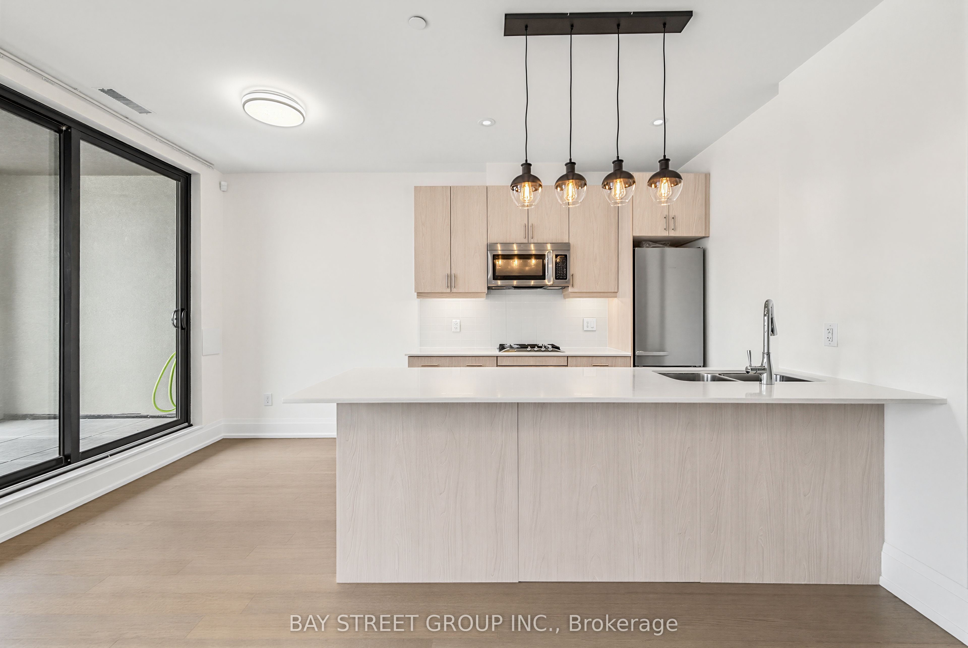 365 Beech Avenue 208 Property Photo 8