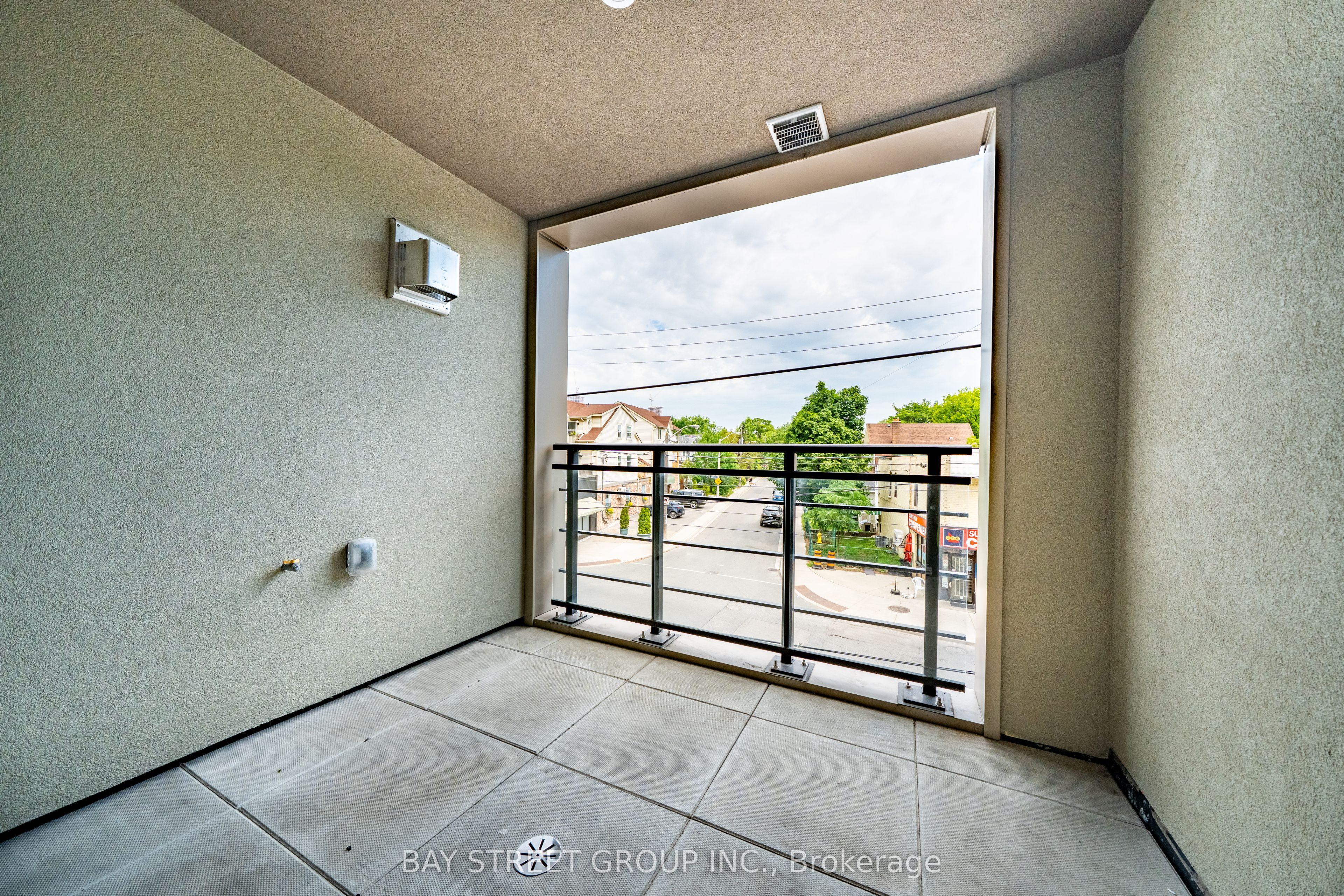 365 Beech Avenue 208 Property Photo 12
