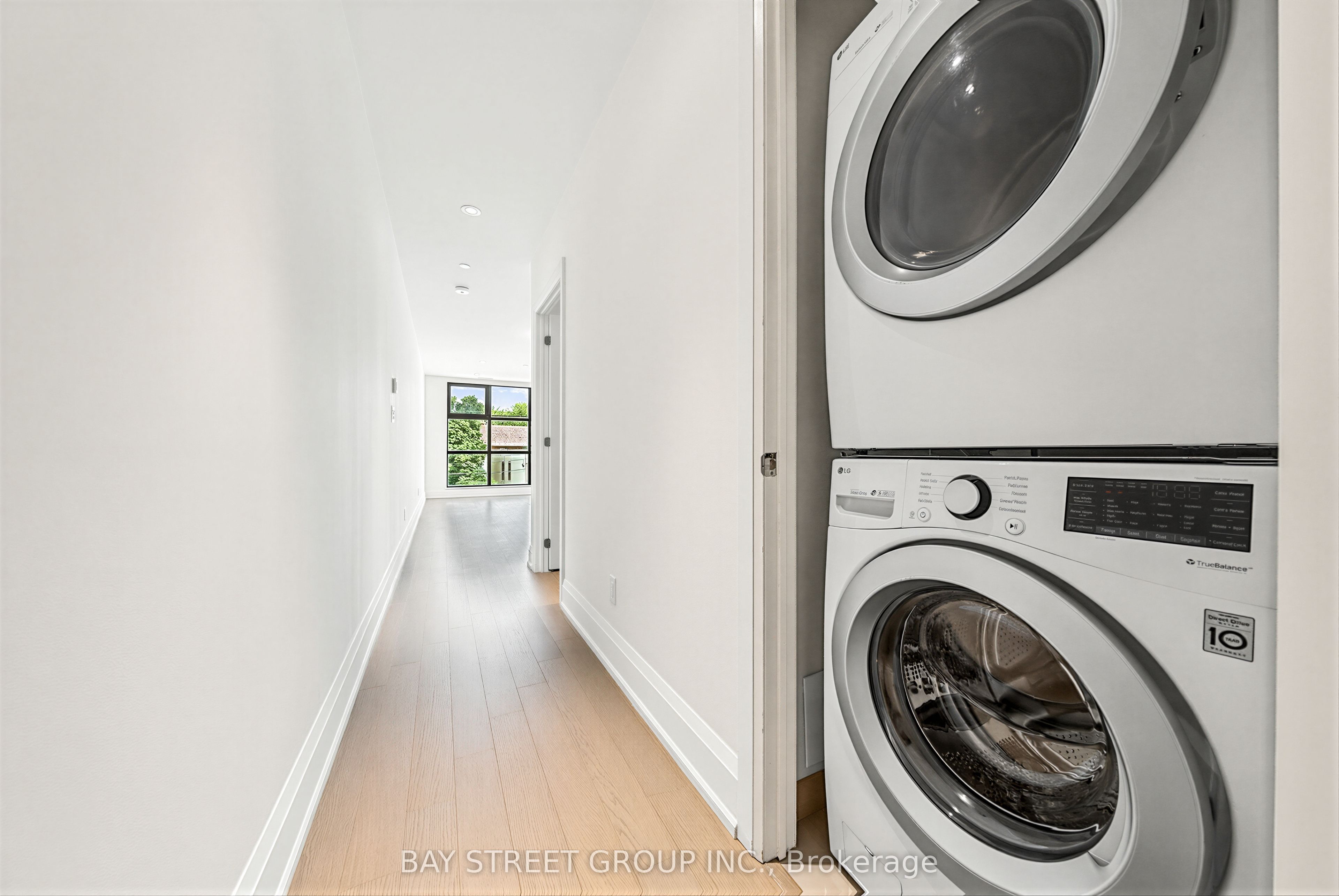 365 Beech Avenue 208 Property Photo 25