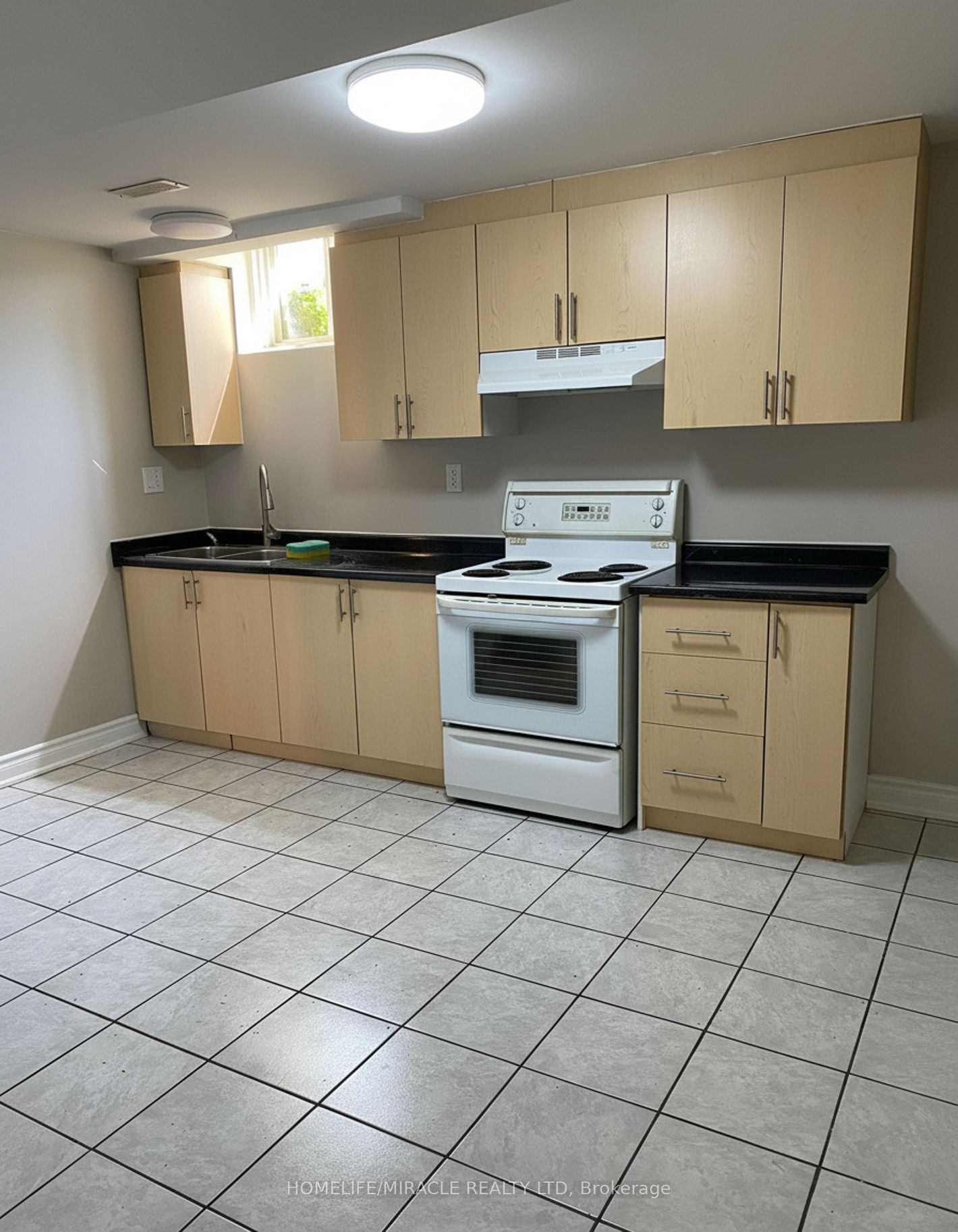 2 Edinborough Lane Property Photo 5