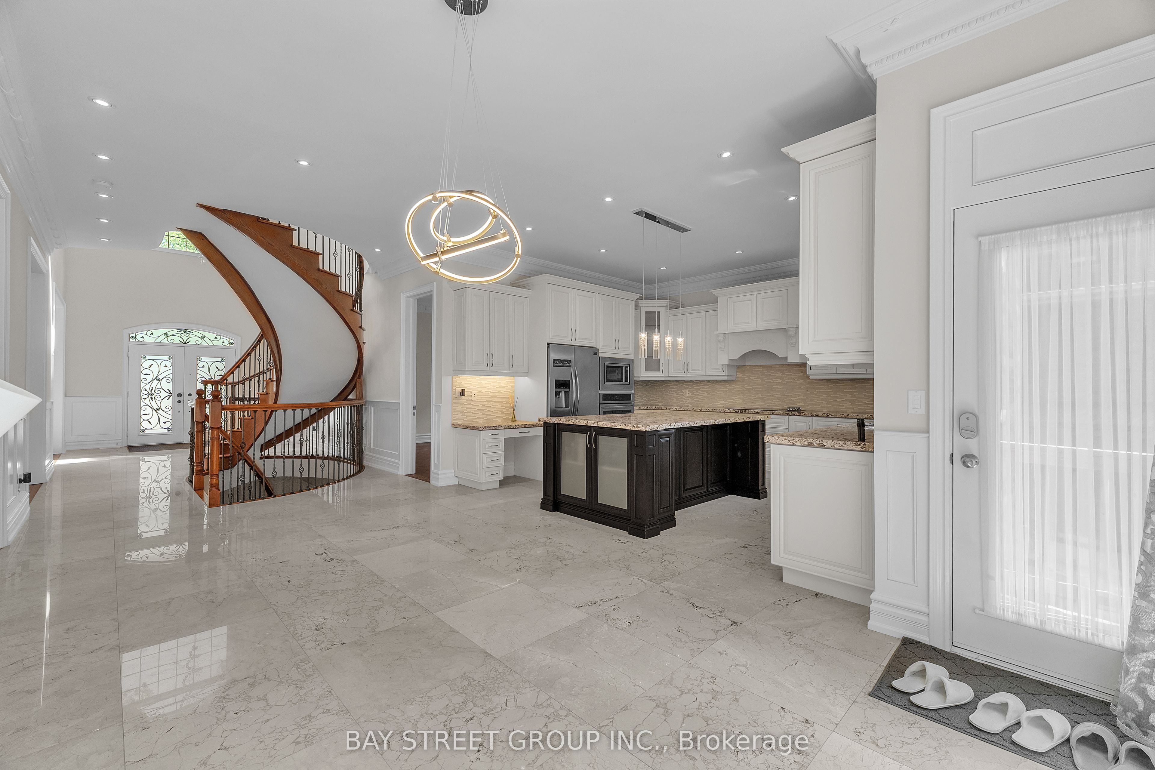 24 Murray Avenue Property Photo 7