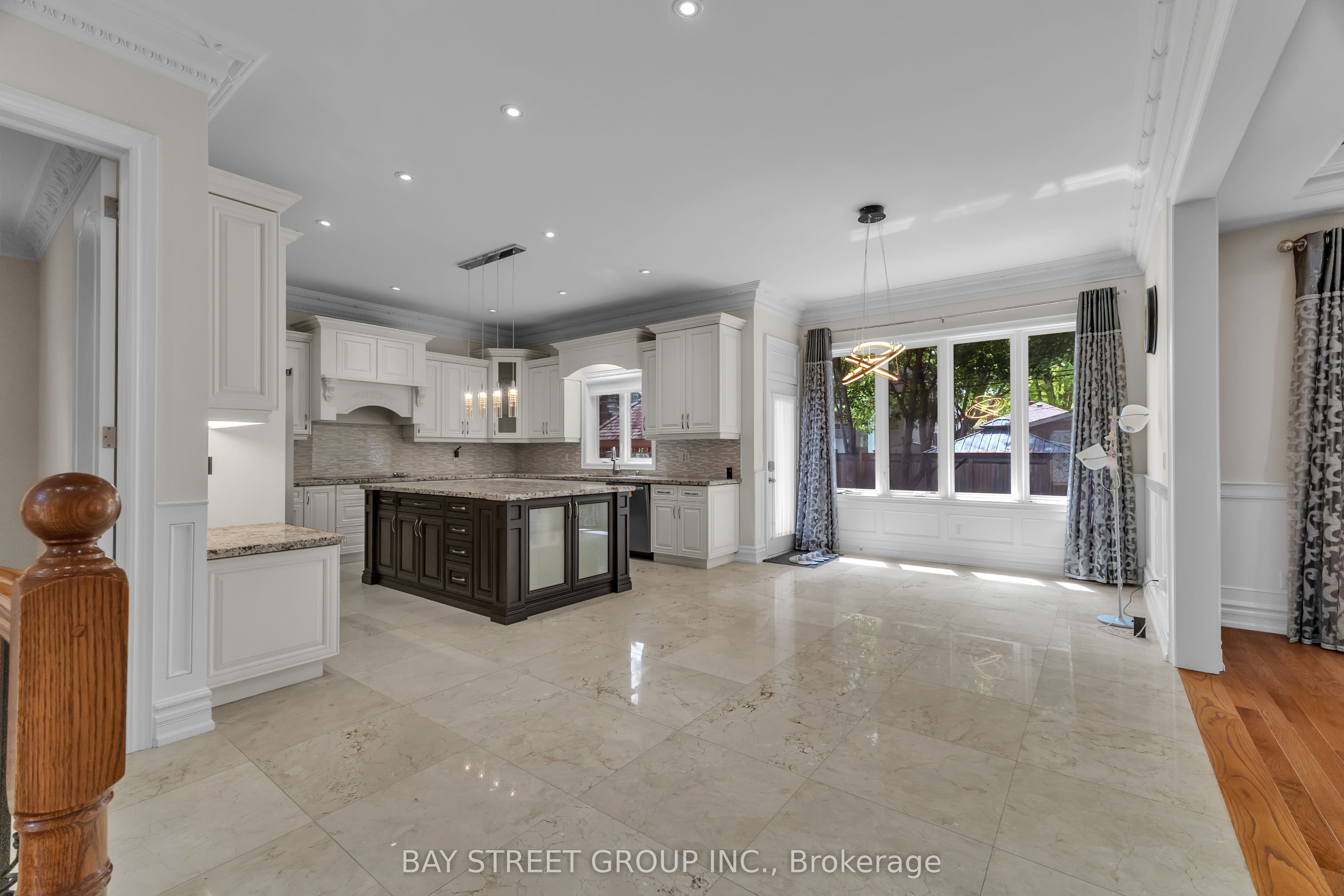 24 Murray Avenue Property Photo 8