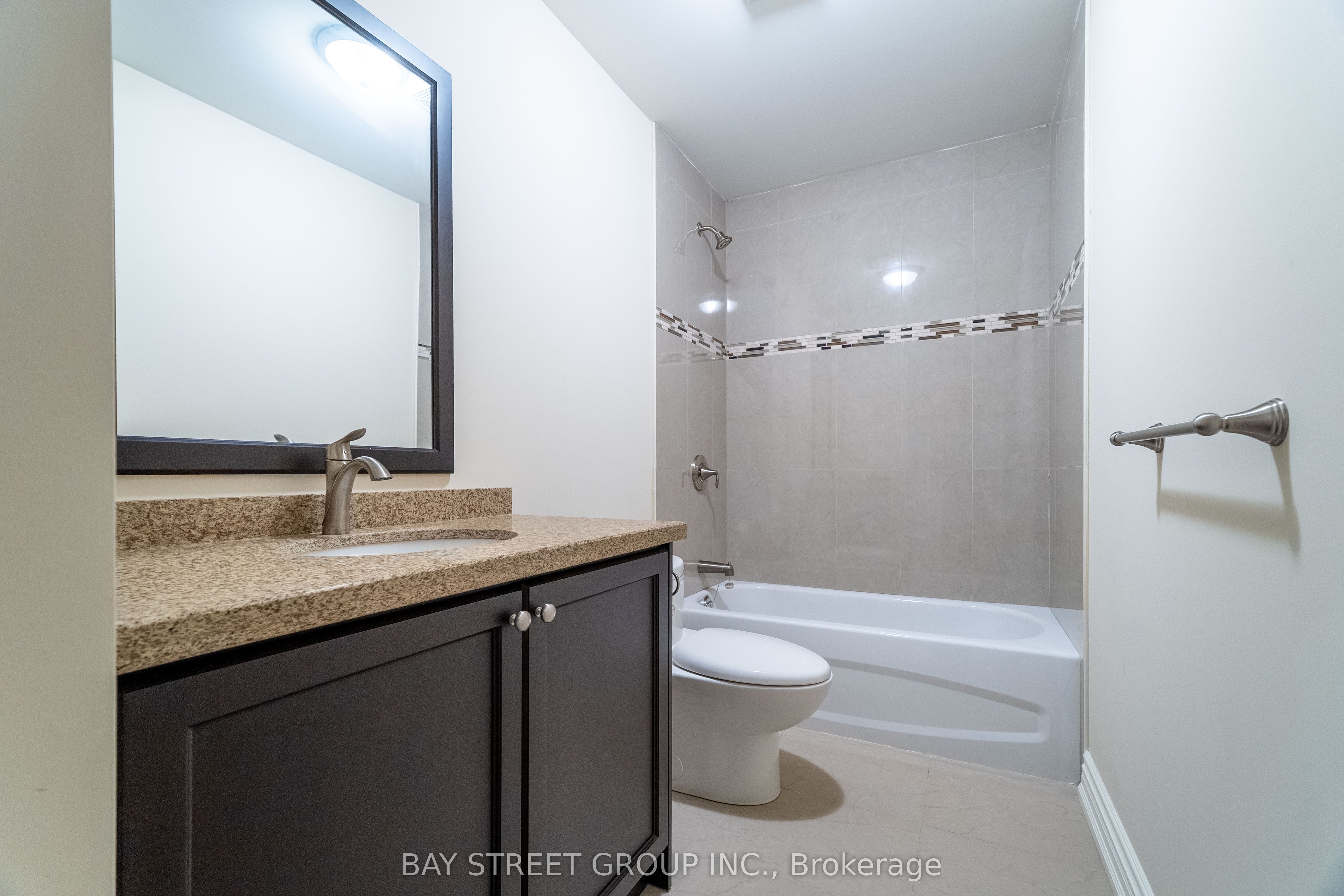 24 Murray Avenue Property Photo 33