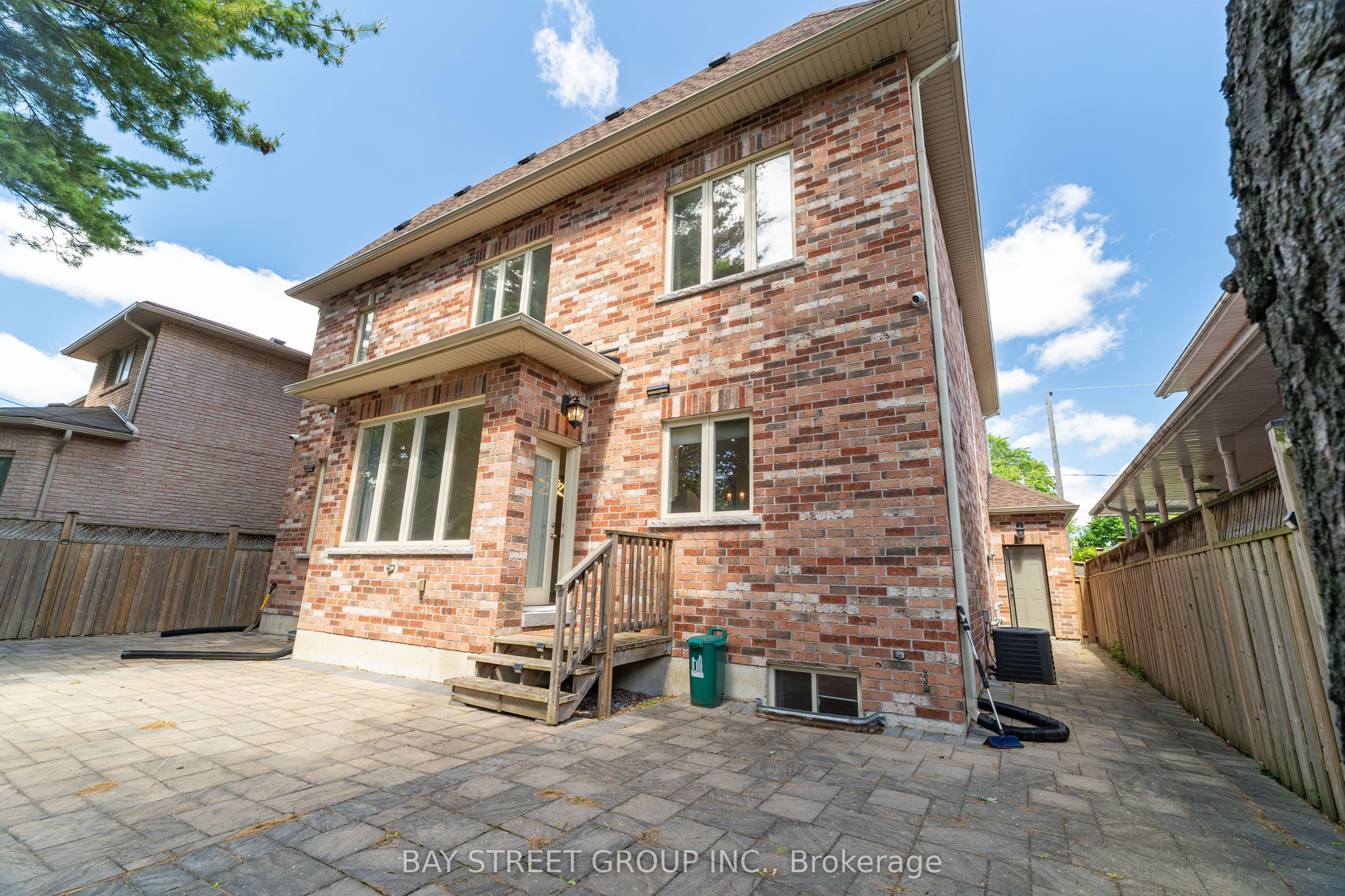 24 Murray Avenue Property Photo 36