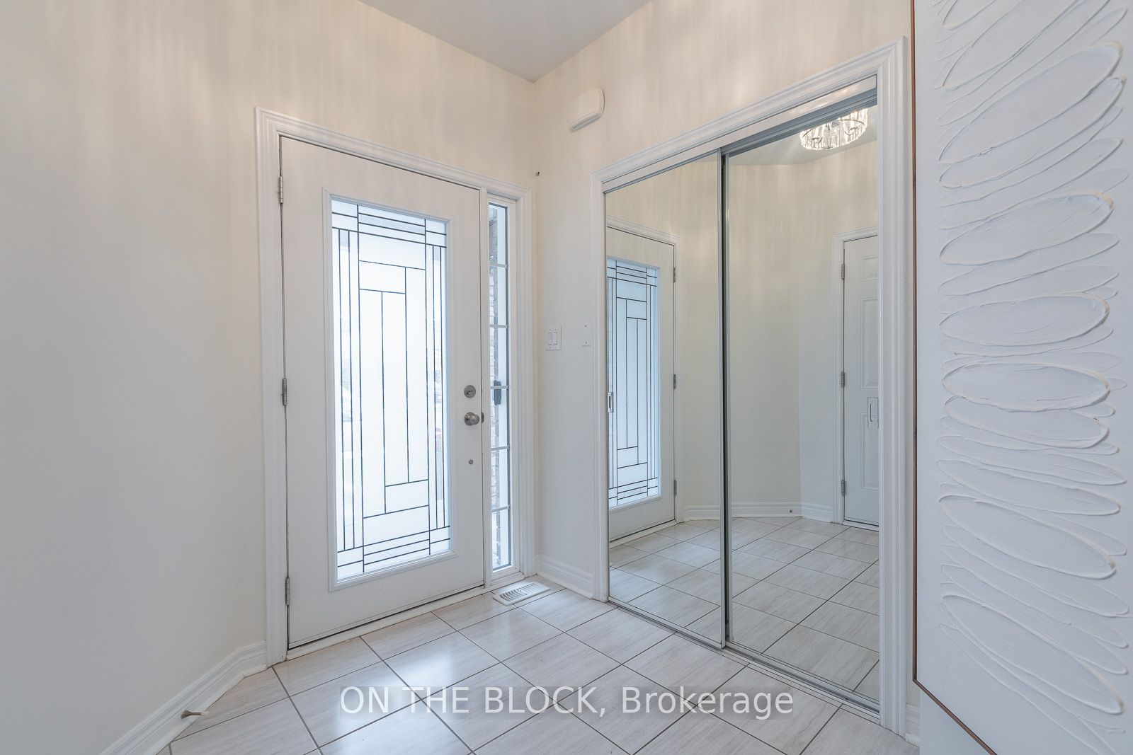 125 Leney Street Property Photo 2