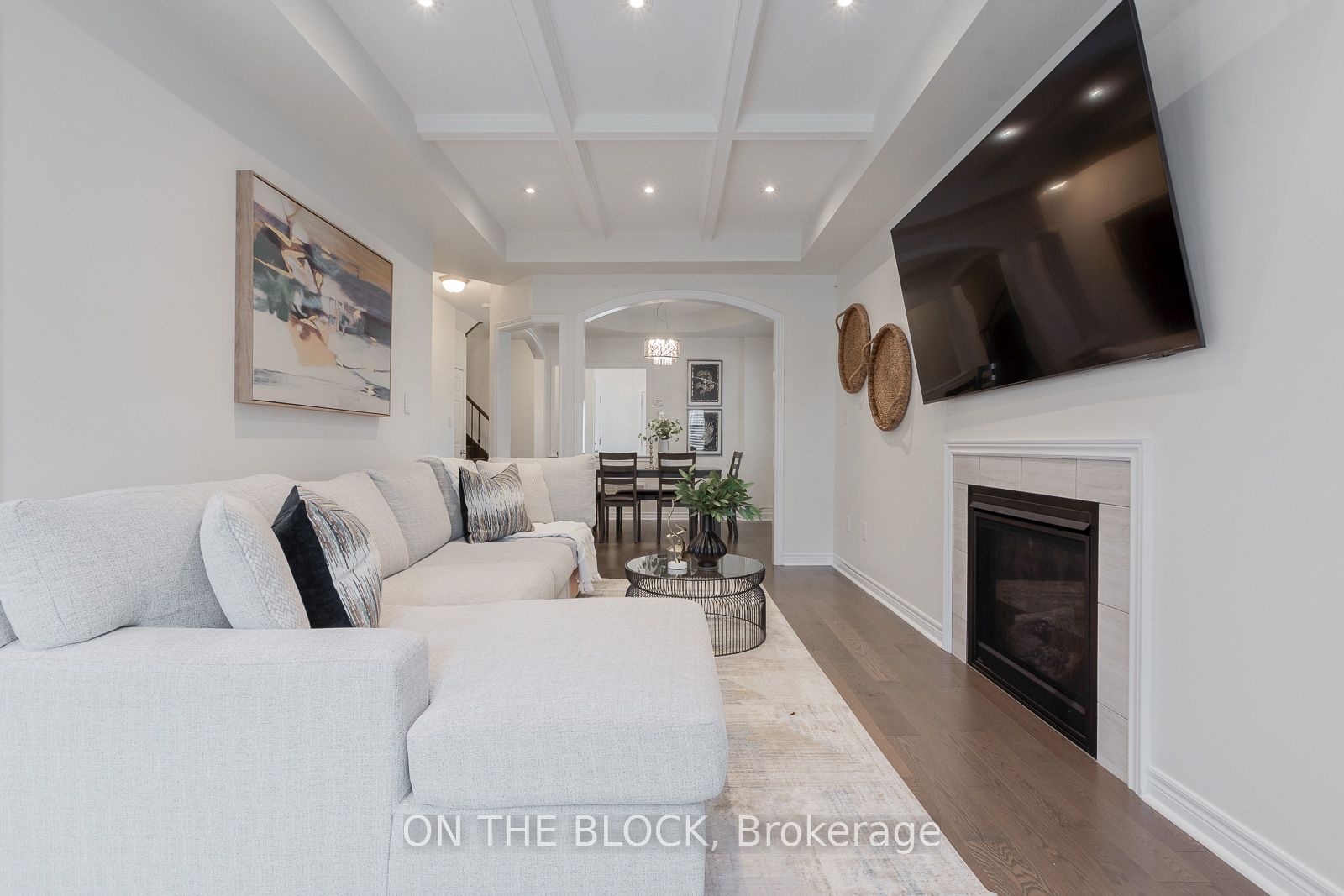 125 Leney Street Property Photo 8
