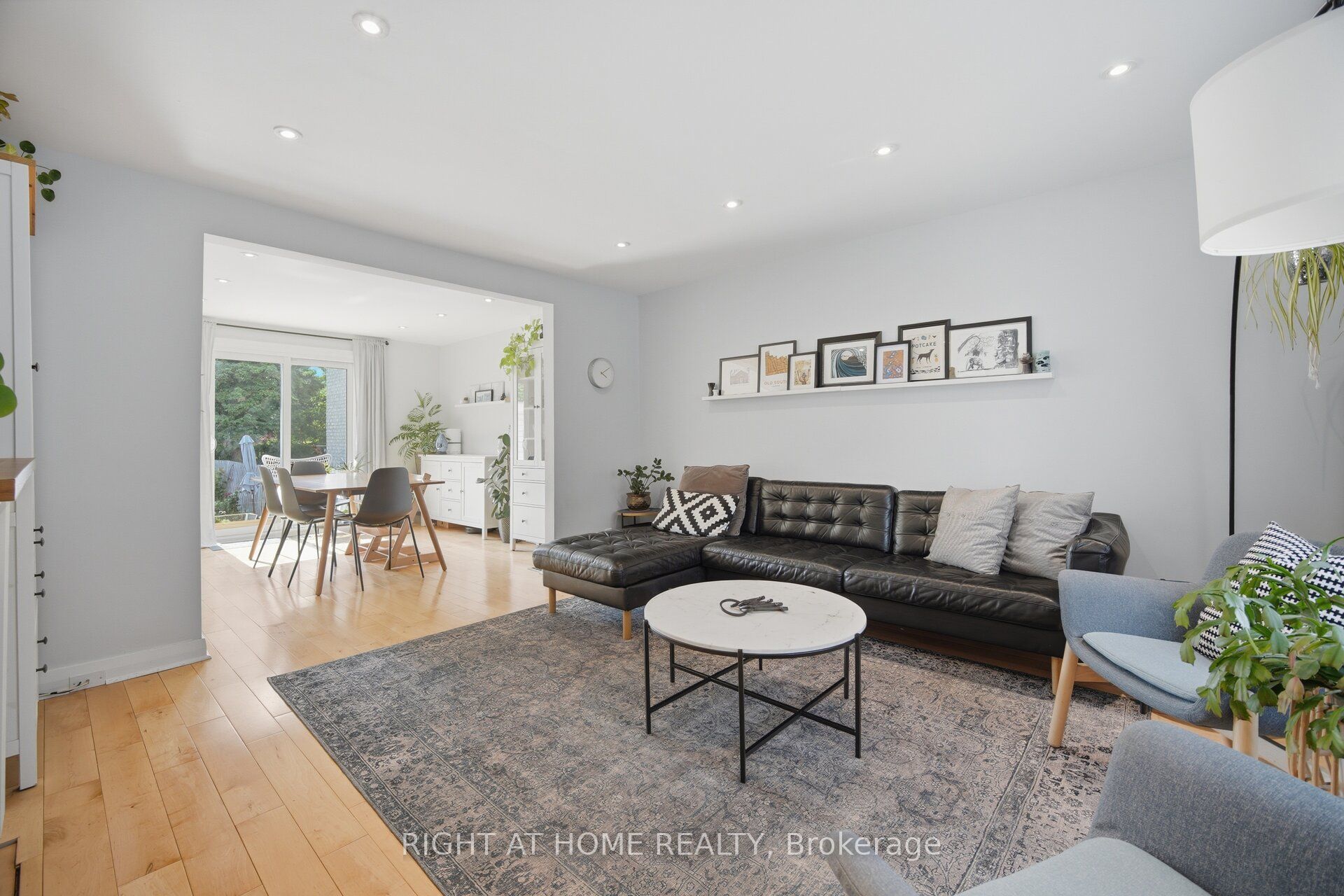 18 Vanbrugh Avenue Property Photo 10