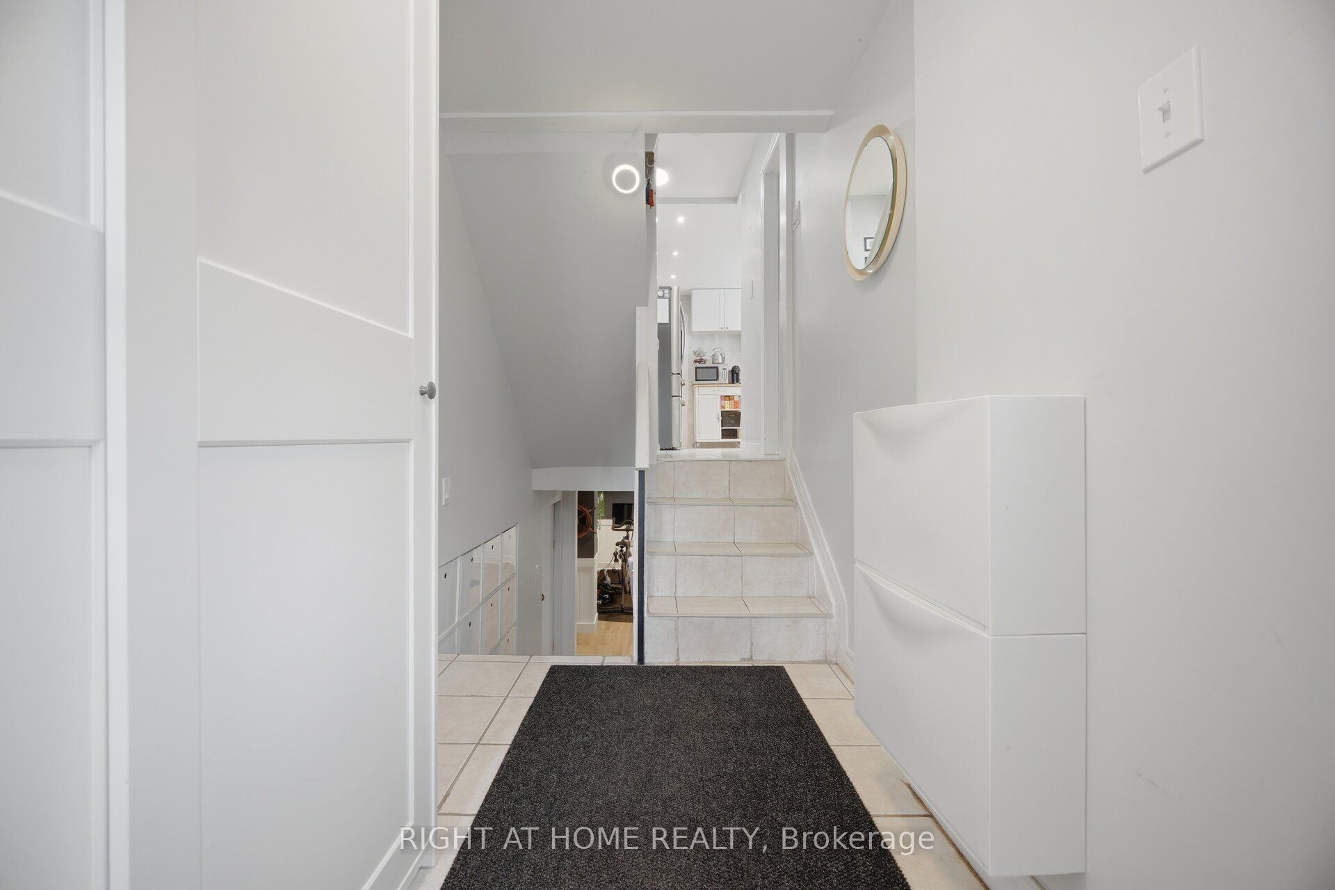 18 Vanbrugh Avenue Property Photo 29