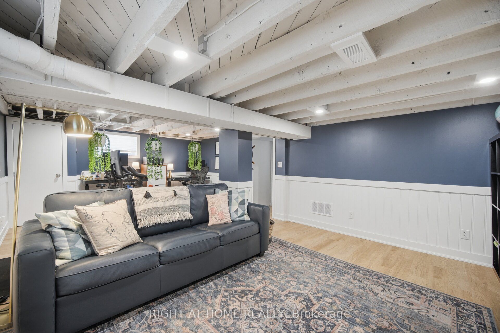 18 Vanbrugh Avenue Property Photo 34