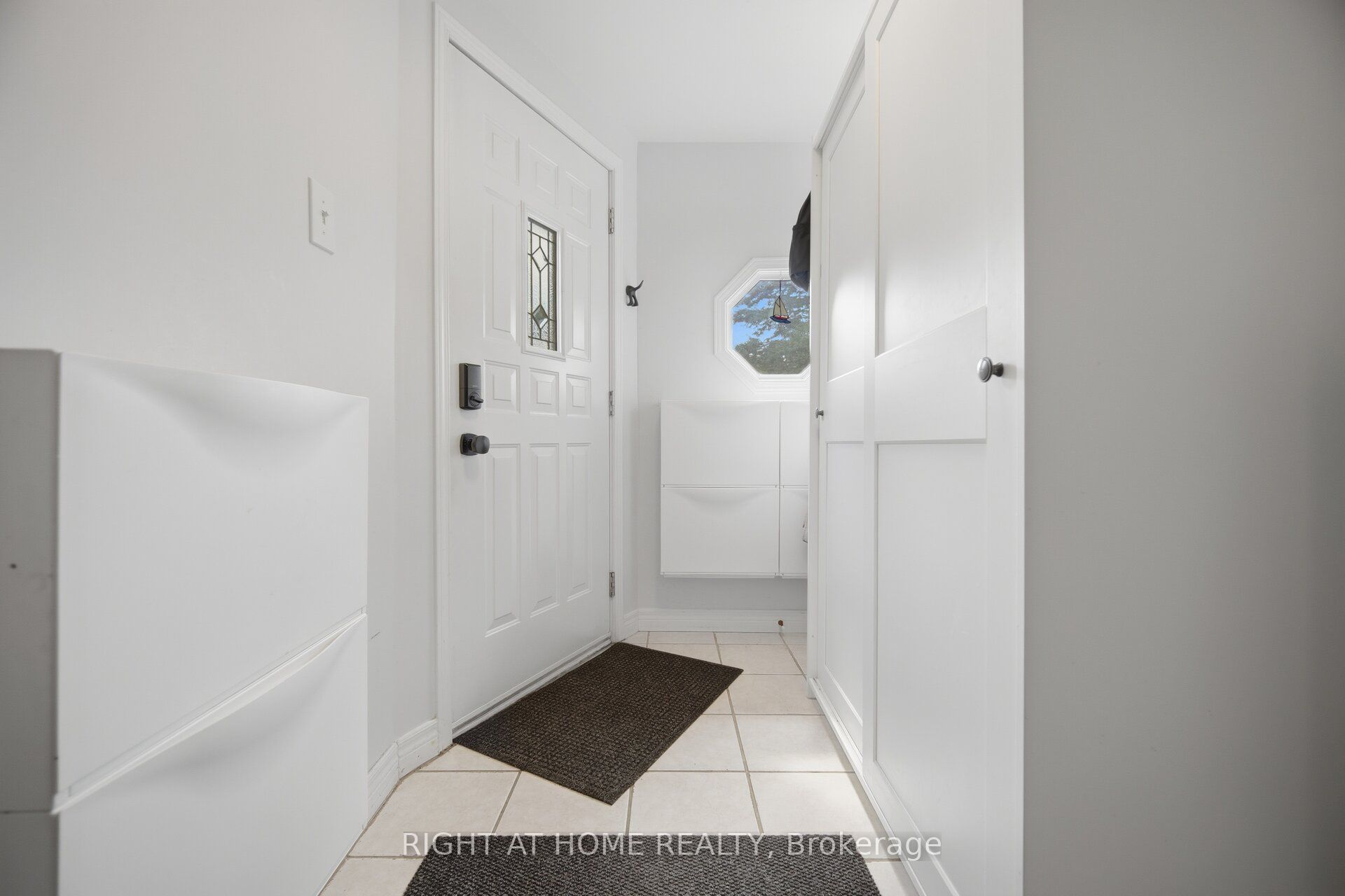 18 Vanbrugh Avenue Property Photo 37