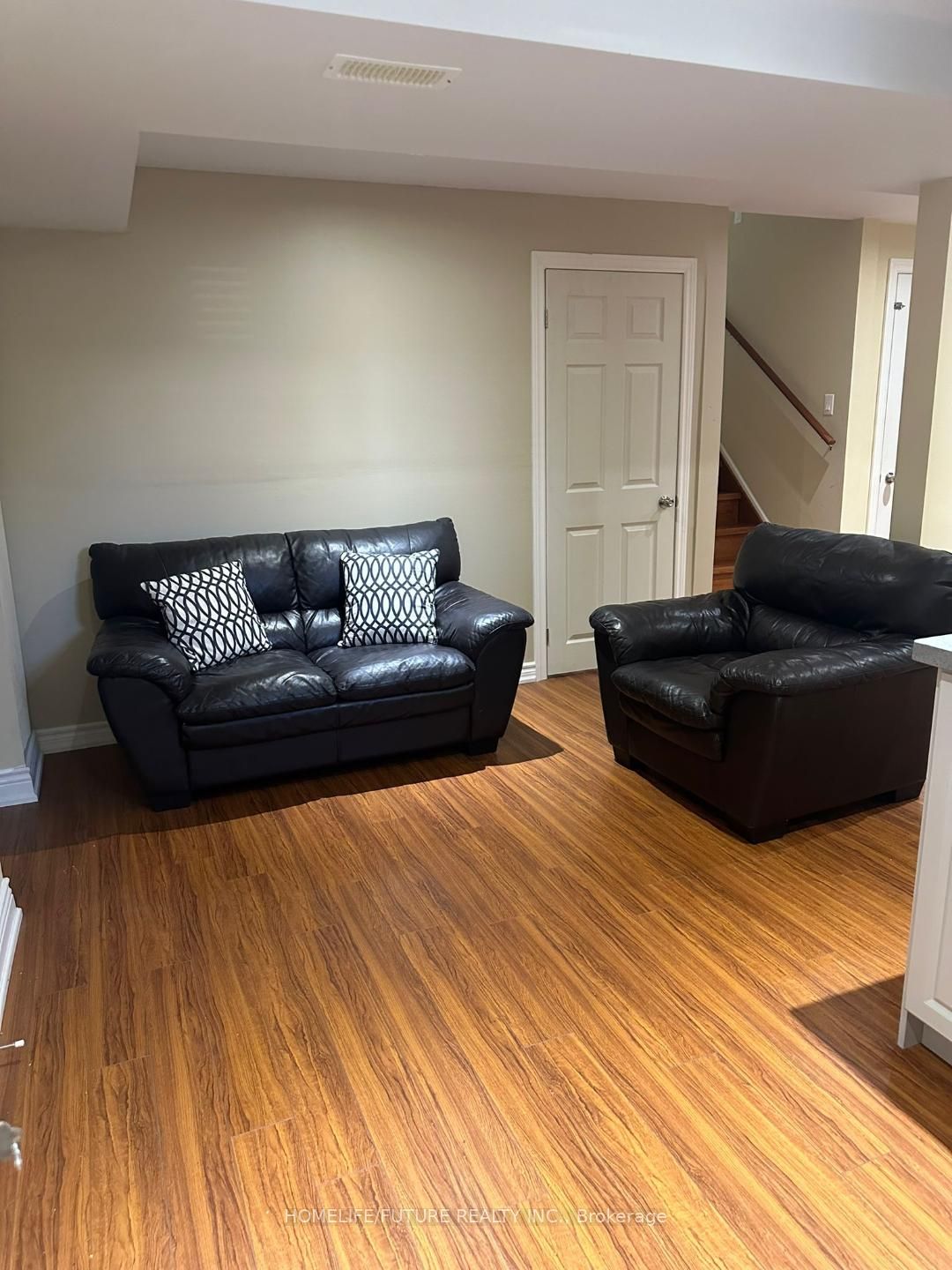 11 Clair Avenue Bsmt Property Photo 3