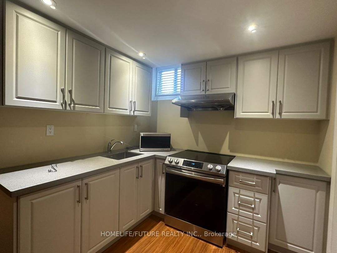 11 Clair Avenue Bsmt Property Photo 5