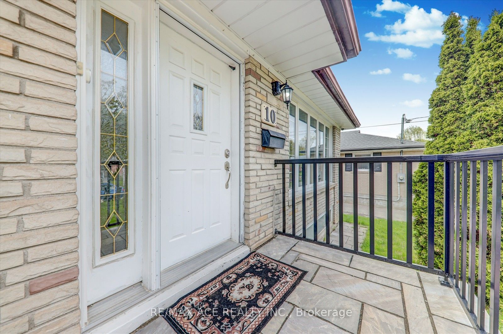 10 Blakemanor Boulevard Property Photo 6