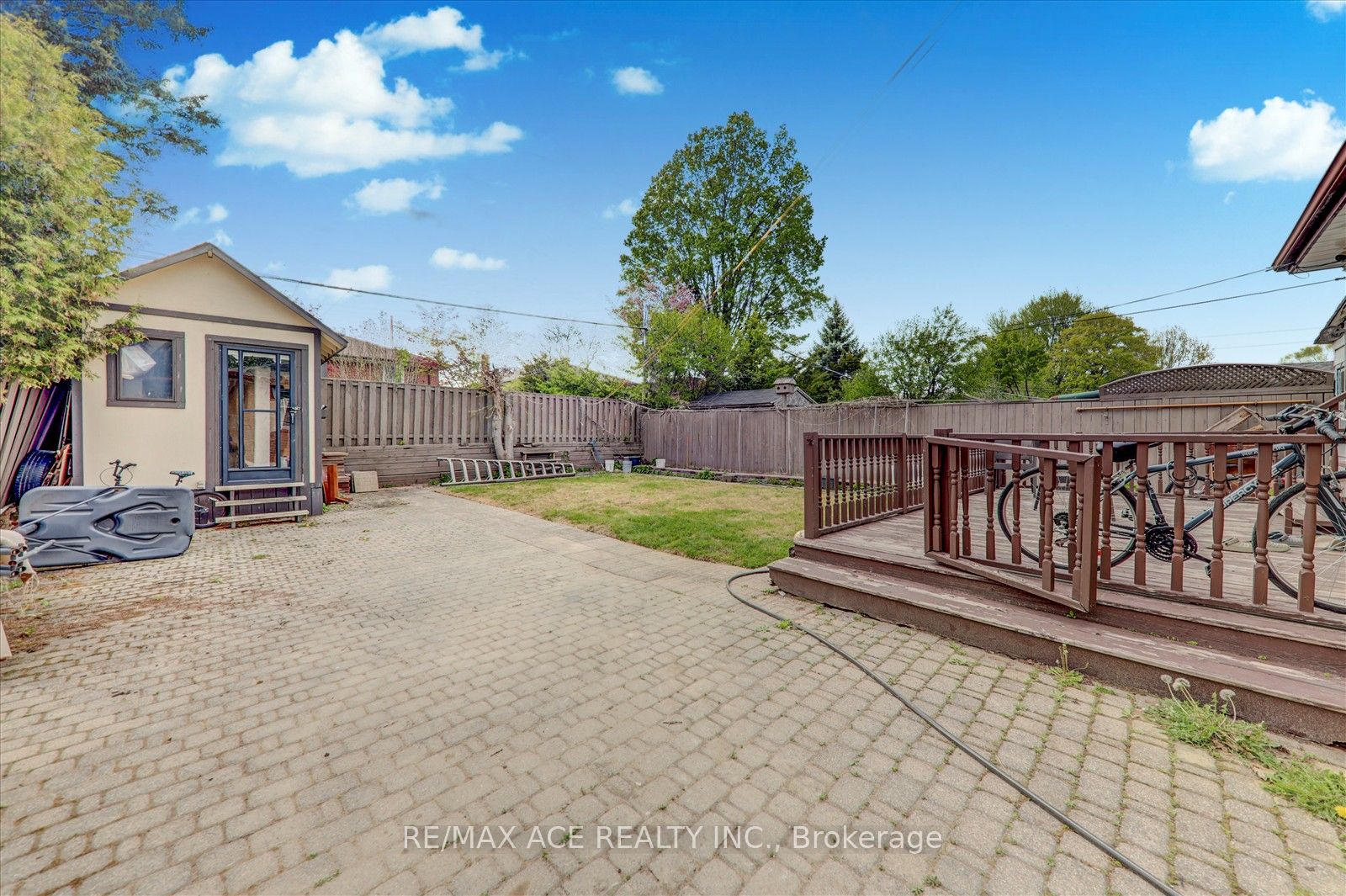 10 Blakemanor Boulevard Property Photo 34