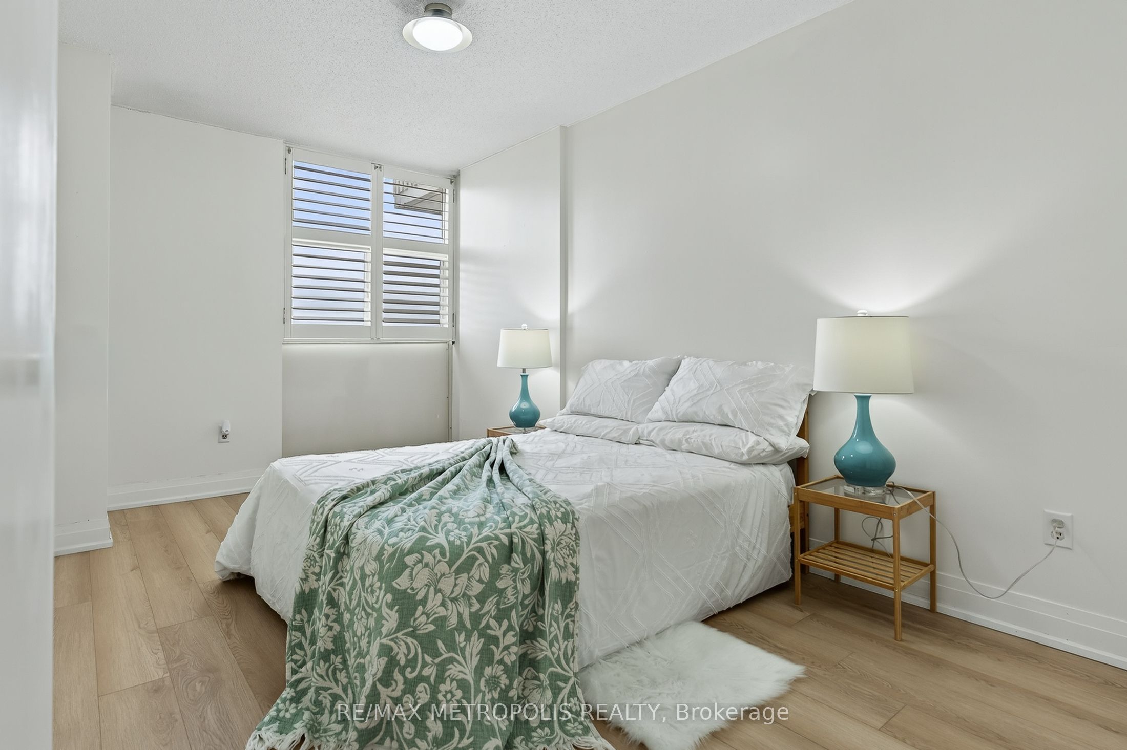 44 Falby Court 707 Property Photo 3