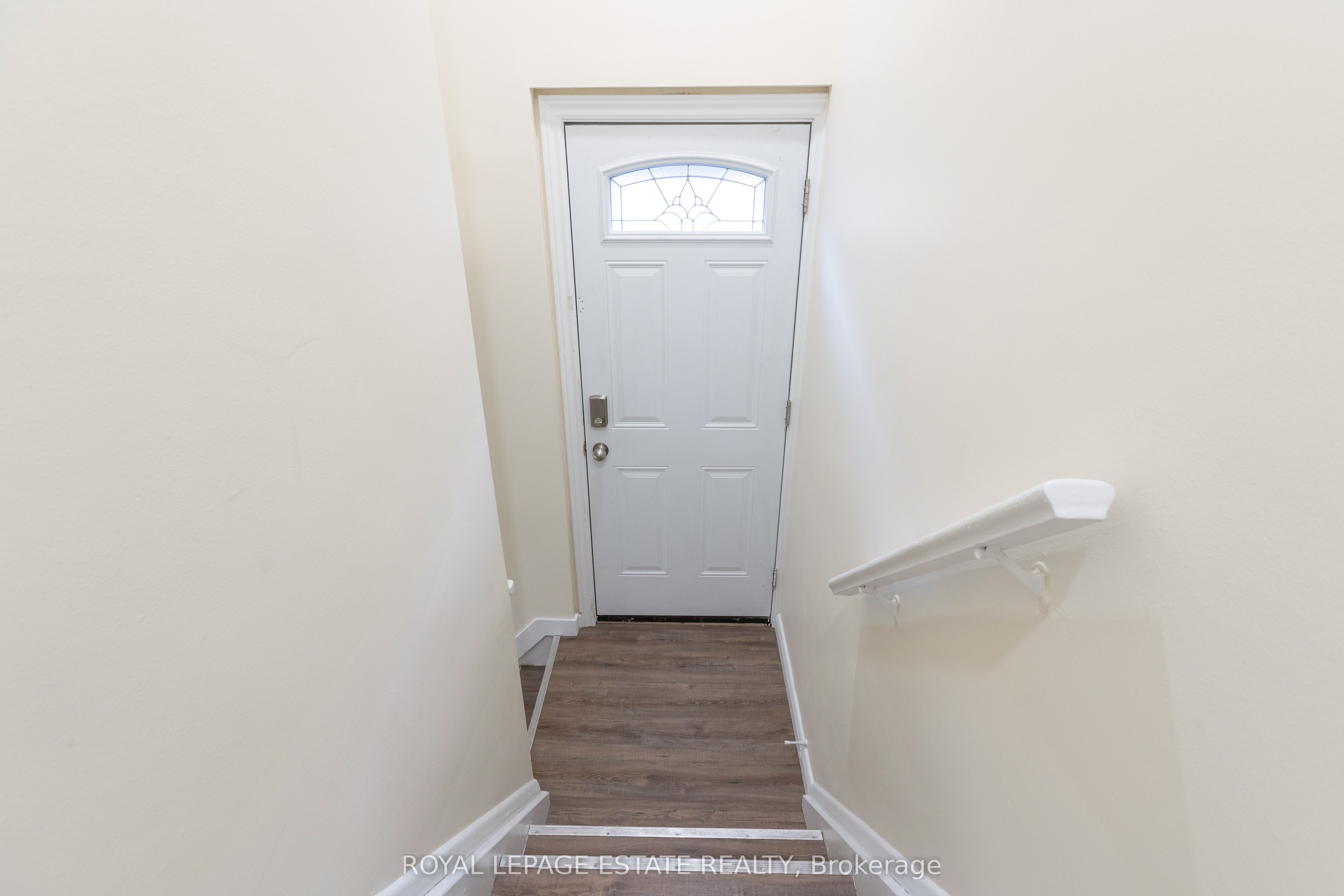 5 Barlow Road Property Photo 2