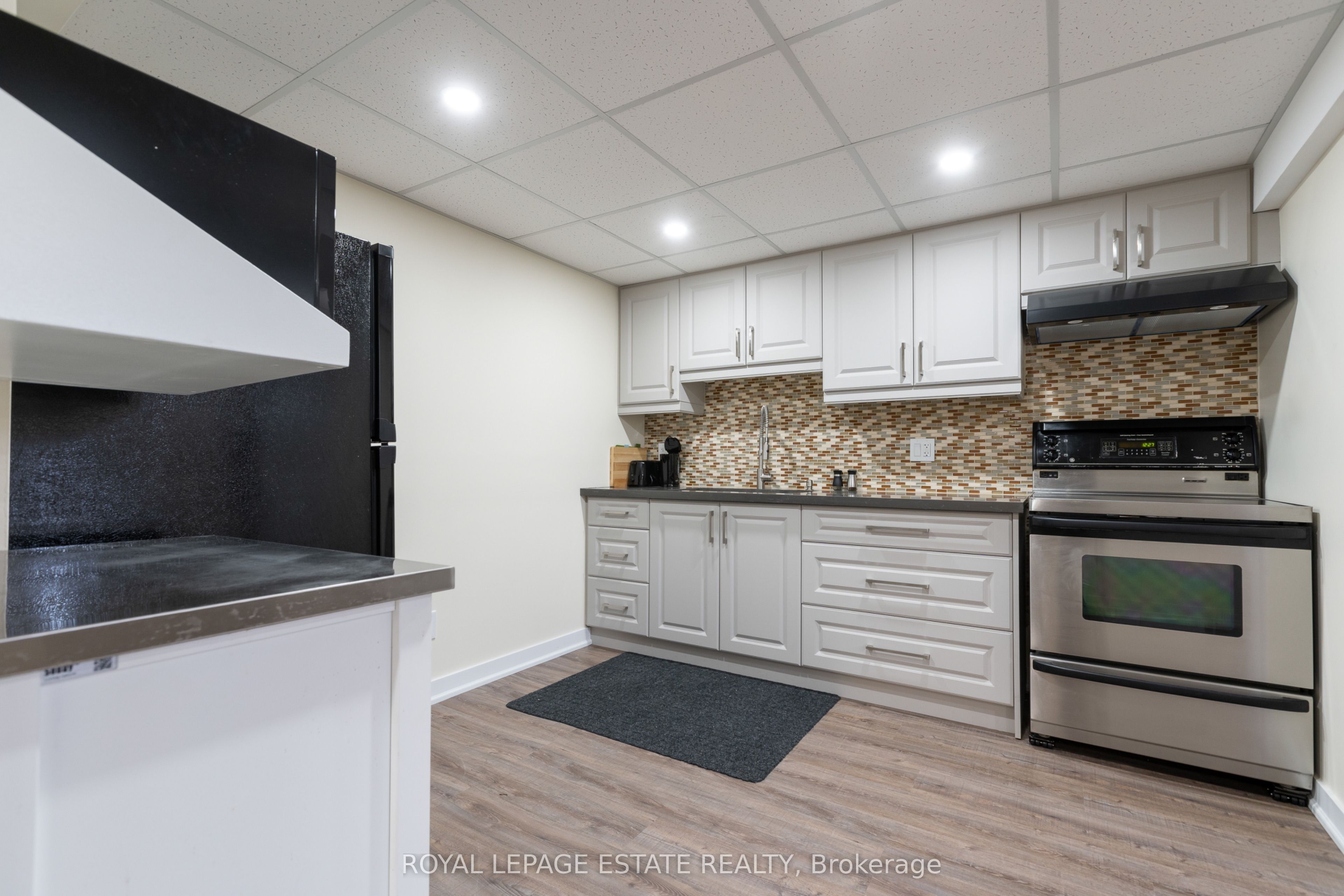 5 Barlow Road Property Photo 5