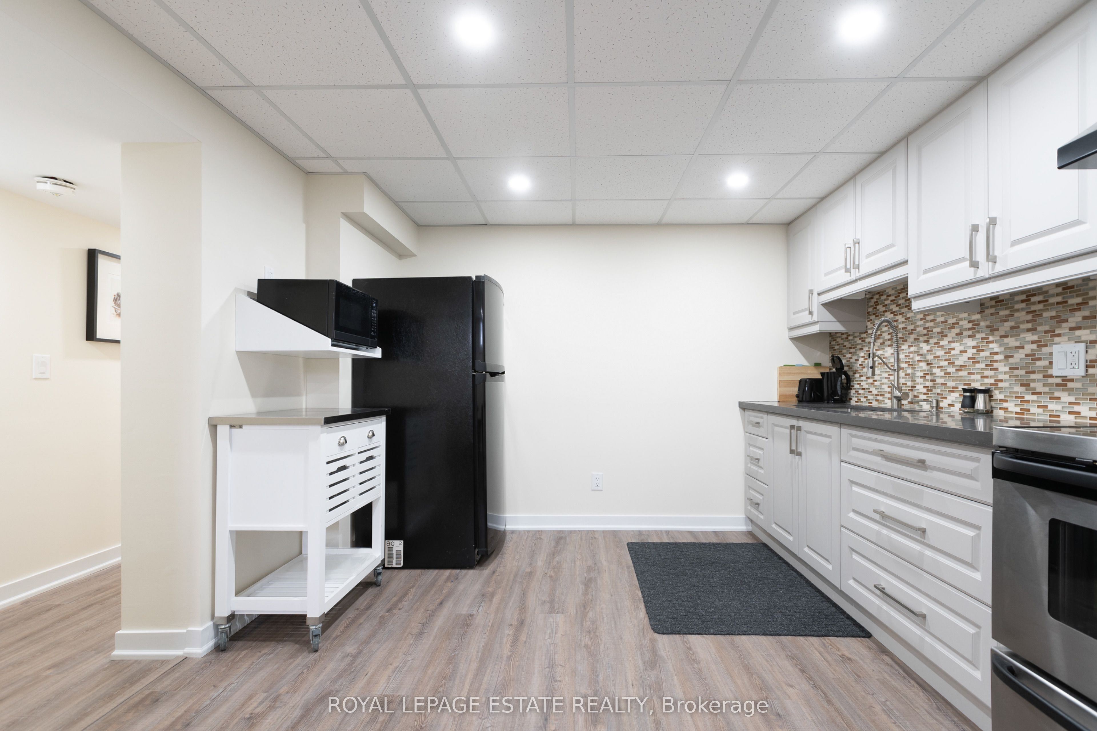 5 Barlow Road Property Photo 6
