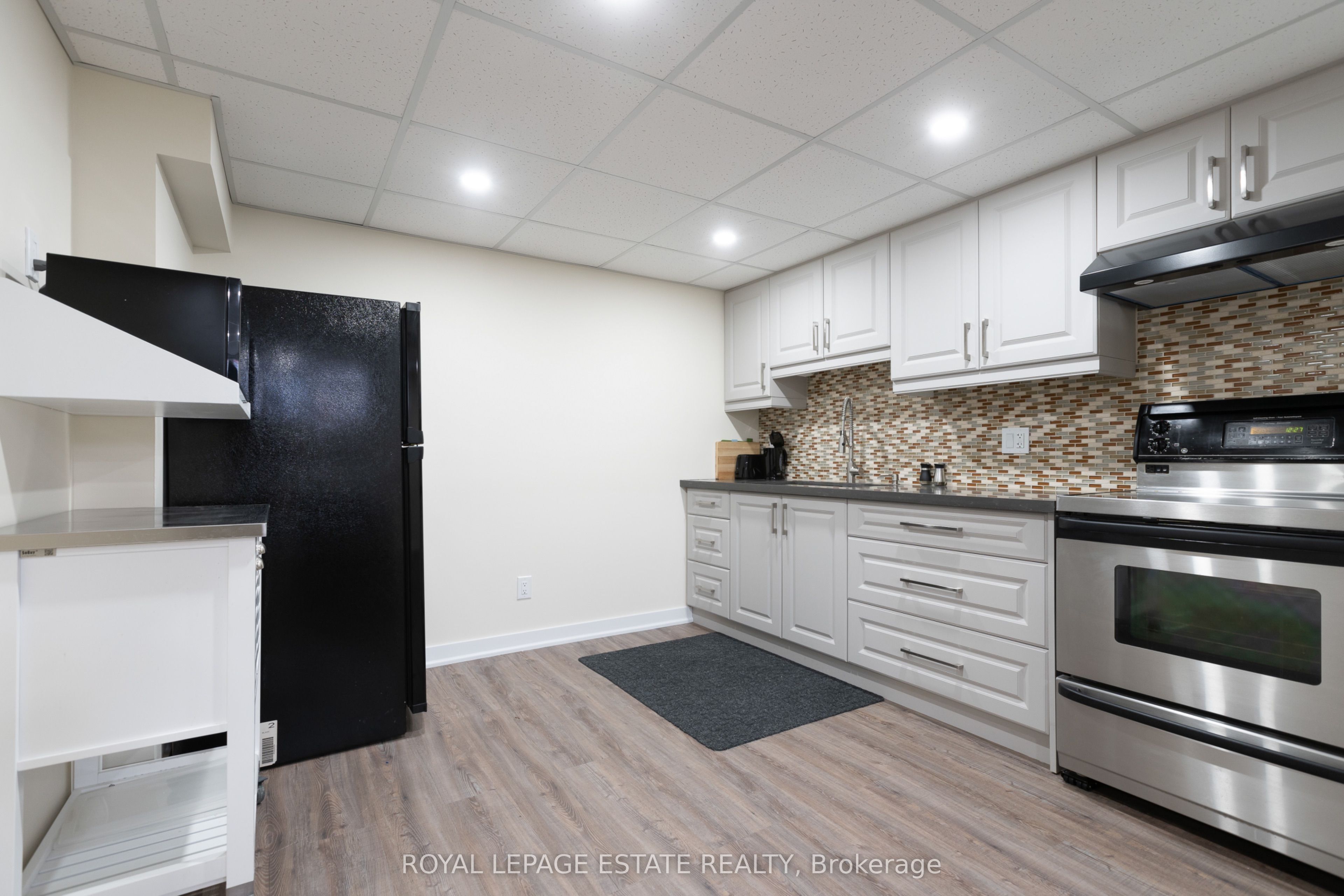 5 Barlow Road Property Photo 7