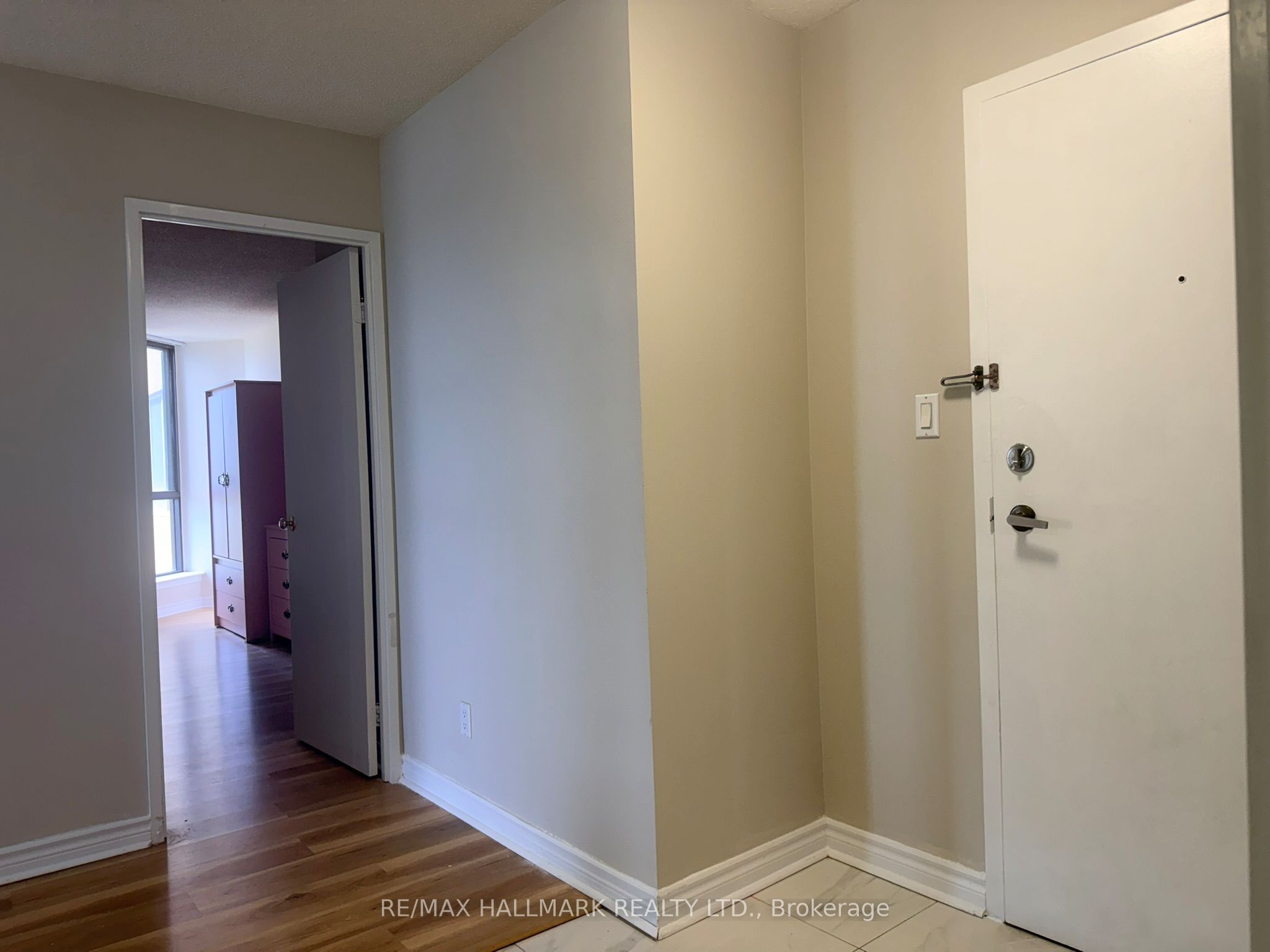 75 Bamburgh Circle 2028 Property Photo 3