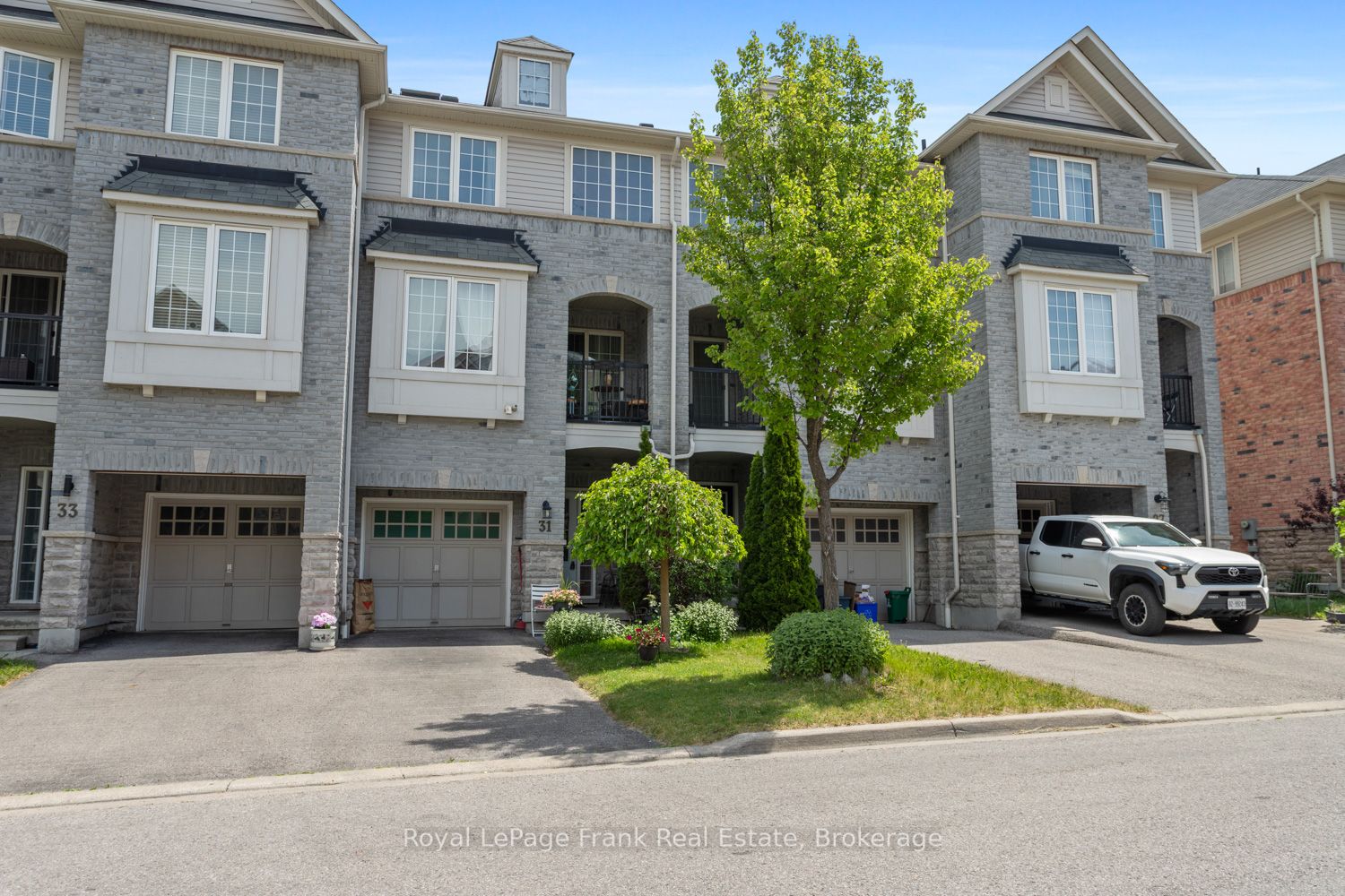 31 Linnell Street Property Photo 1