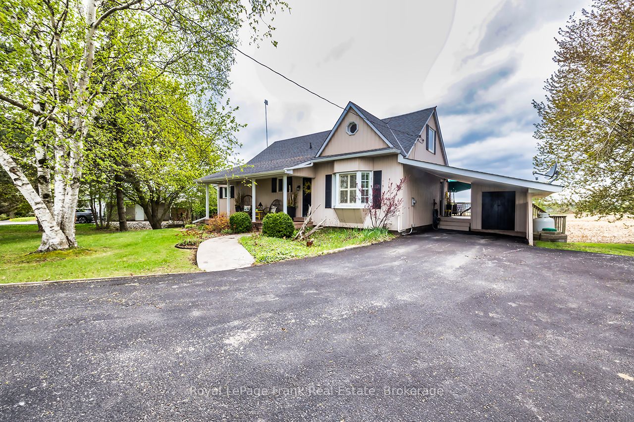 1361 Highway 7a Property Photo 1