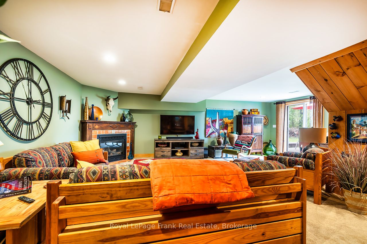 1361 Highway 7a Property Photo 25