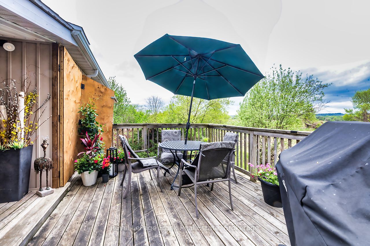 1361 Highway 7a Property Photo 35