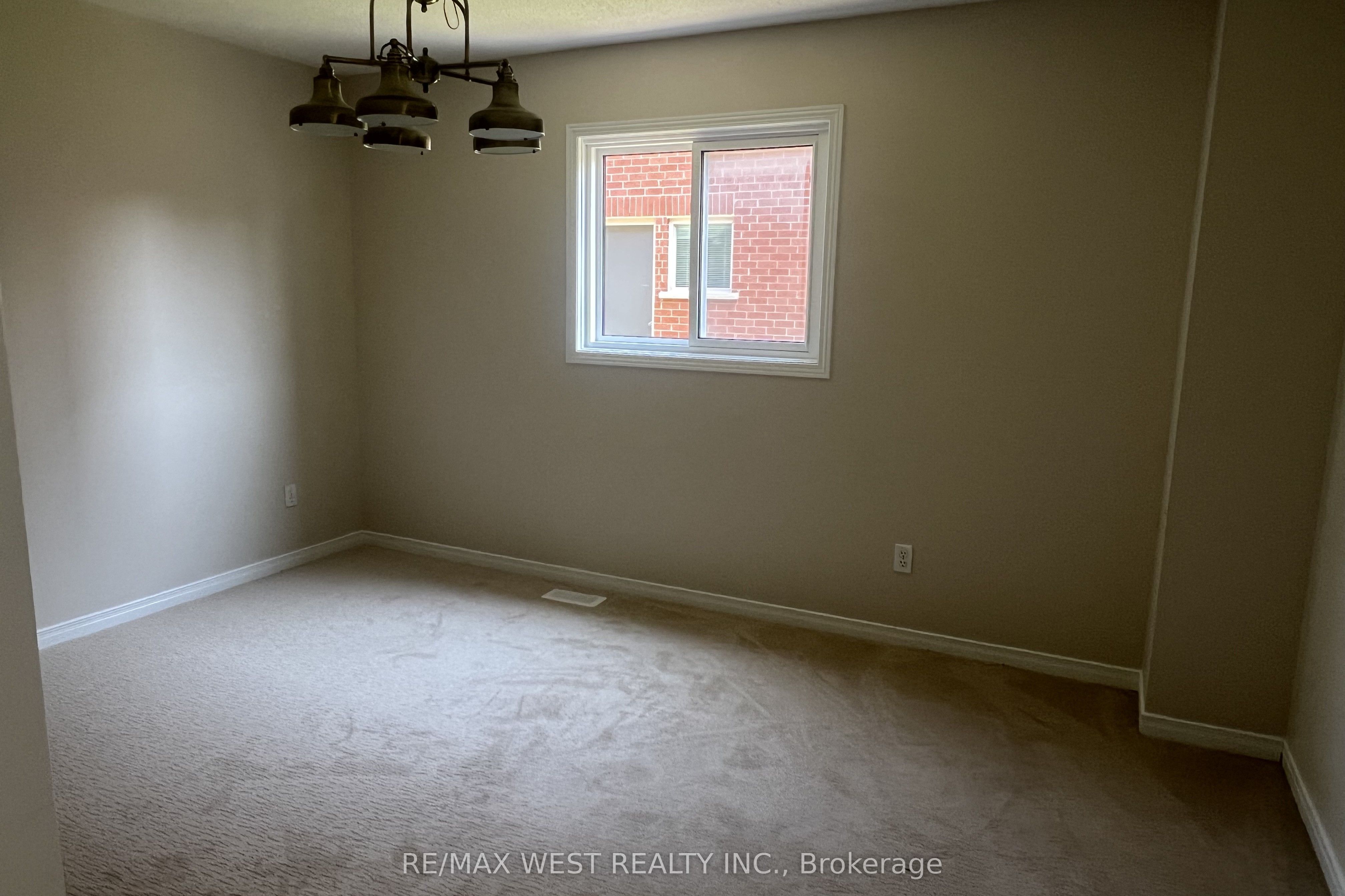 60 Furrow Drive Property Photo 7