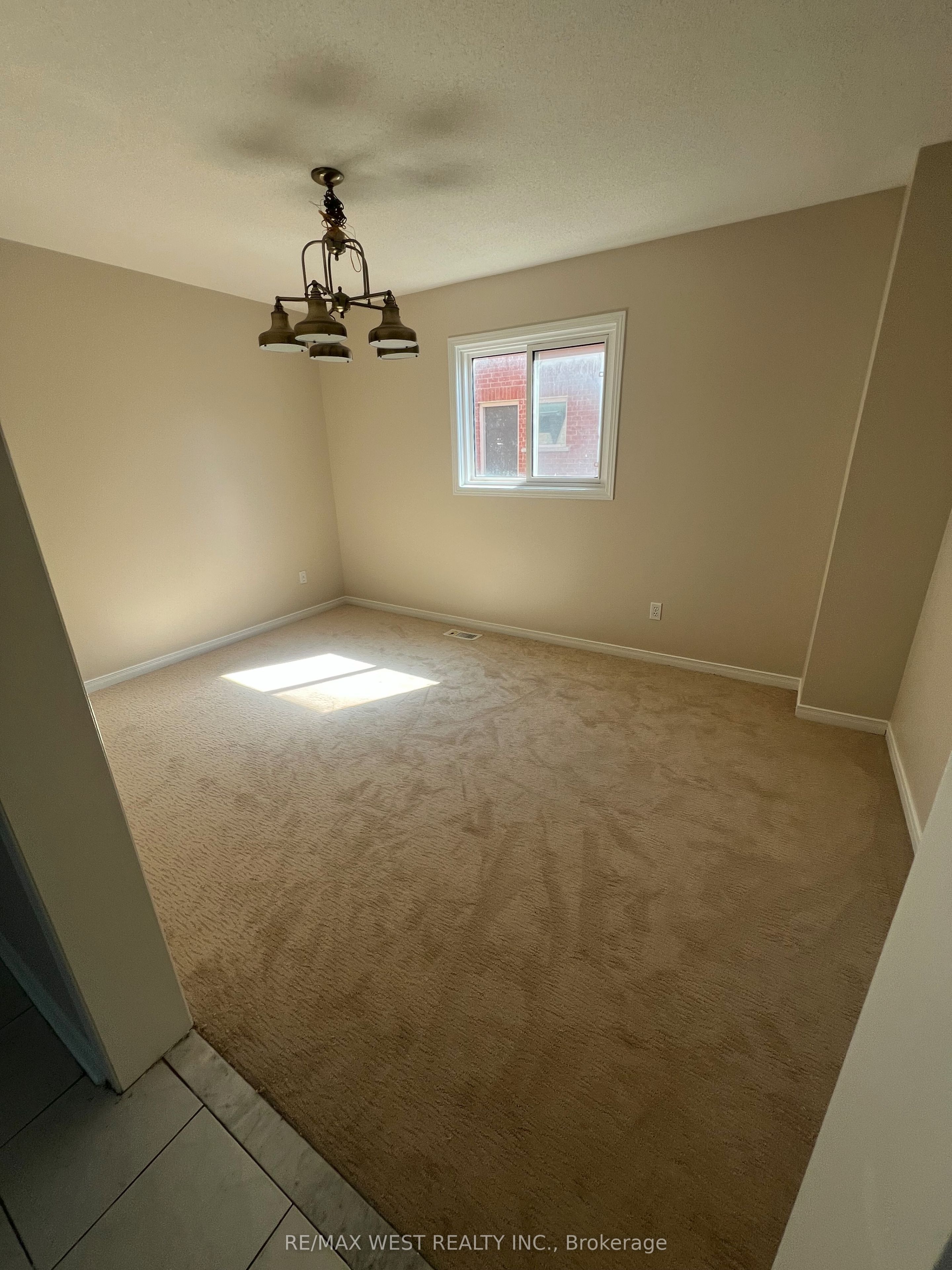 60 Furrow Drive Property Photo 8