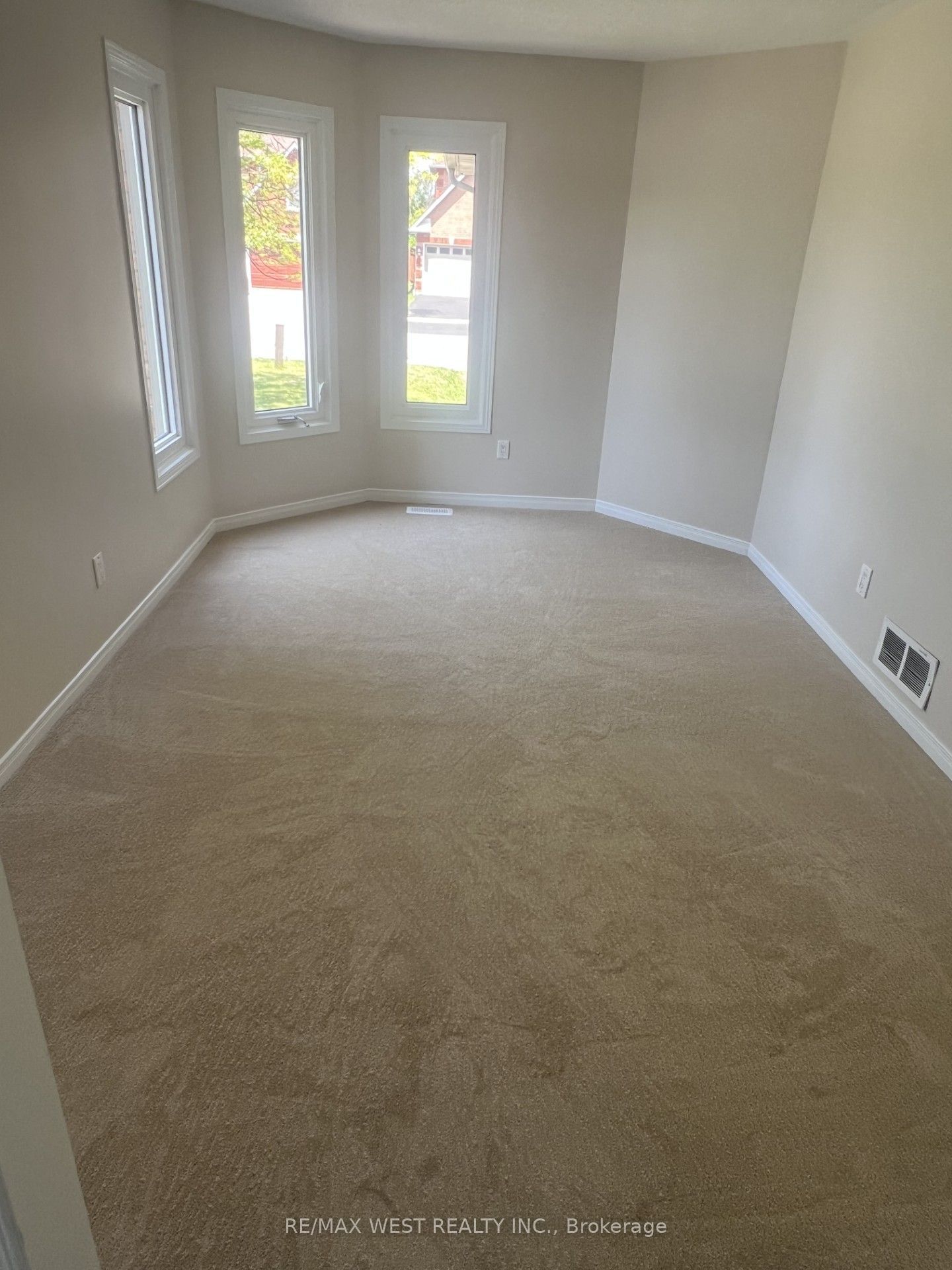 60 Furrow Drive Property Photo 12