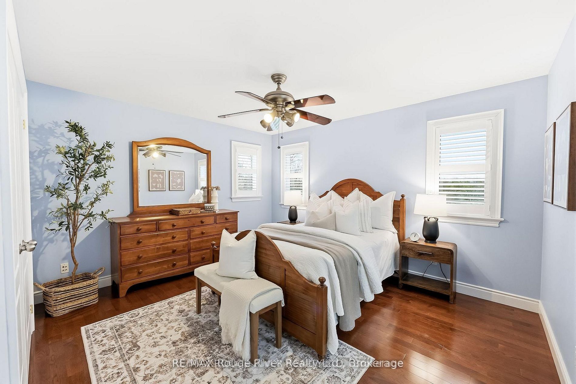 30 Hanover Court Property Photo 32
