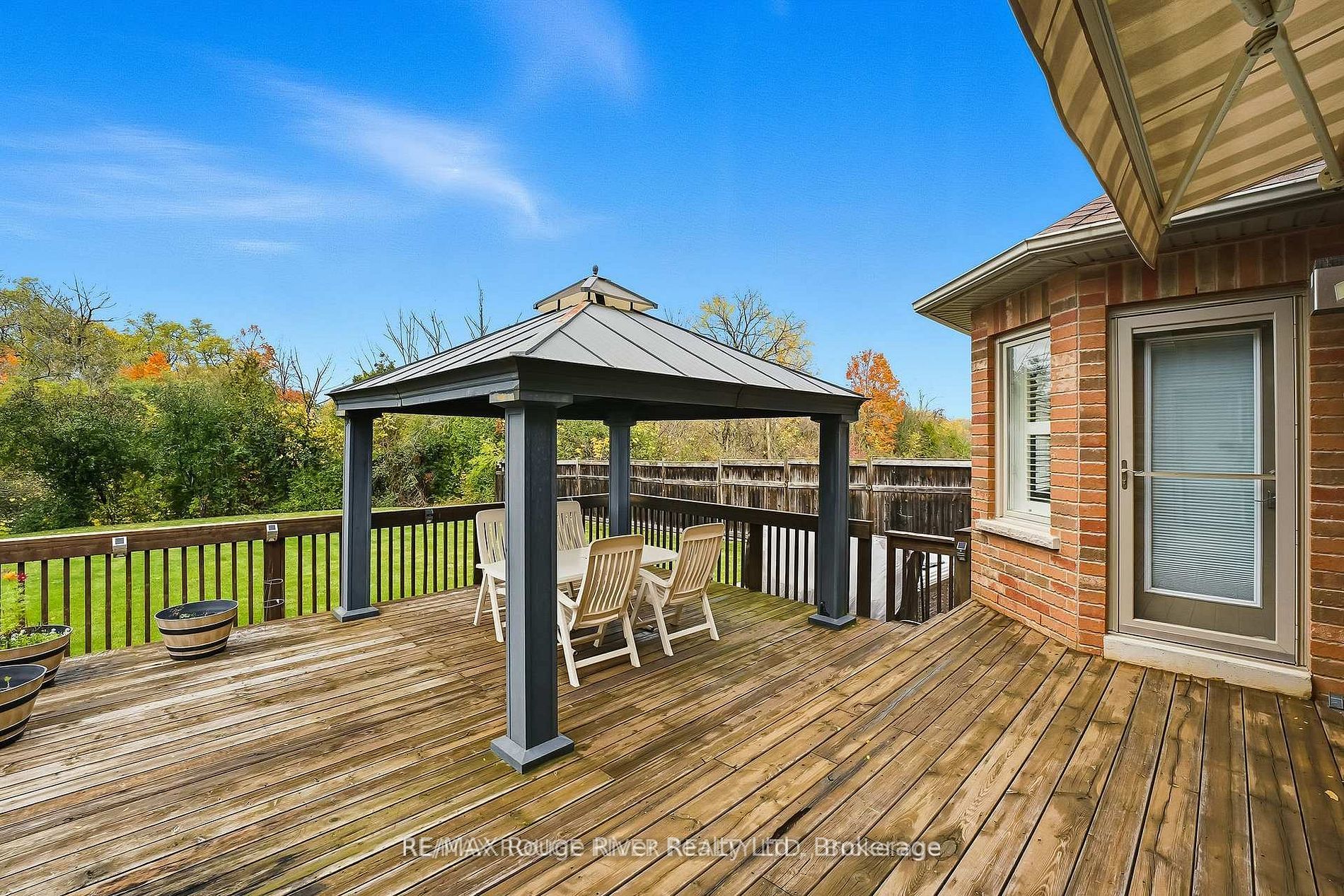 30 Hanover Court Property Photo 42