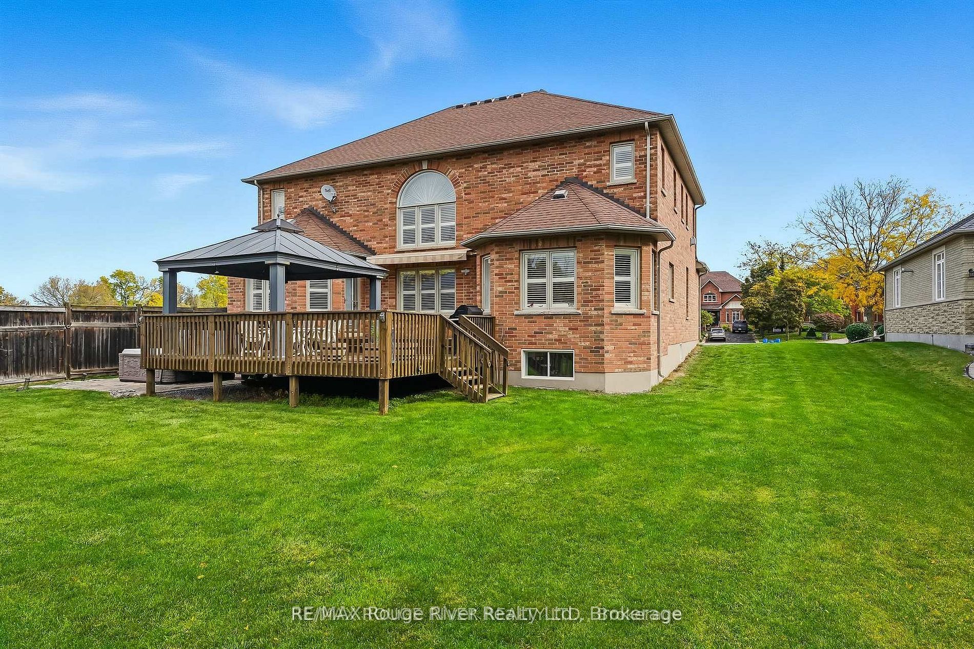 30 Hanover Court Property Photo 45